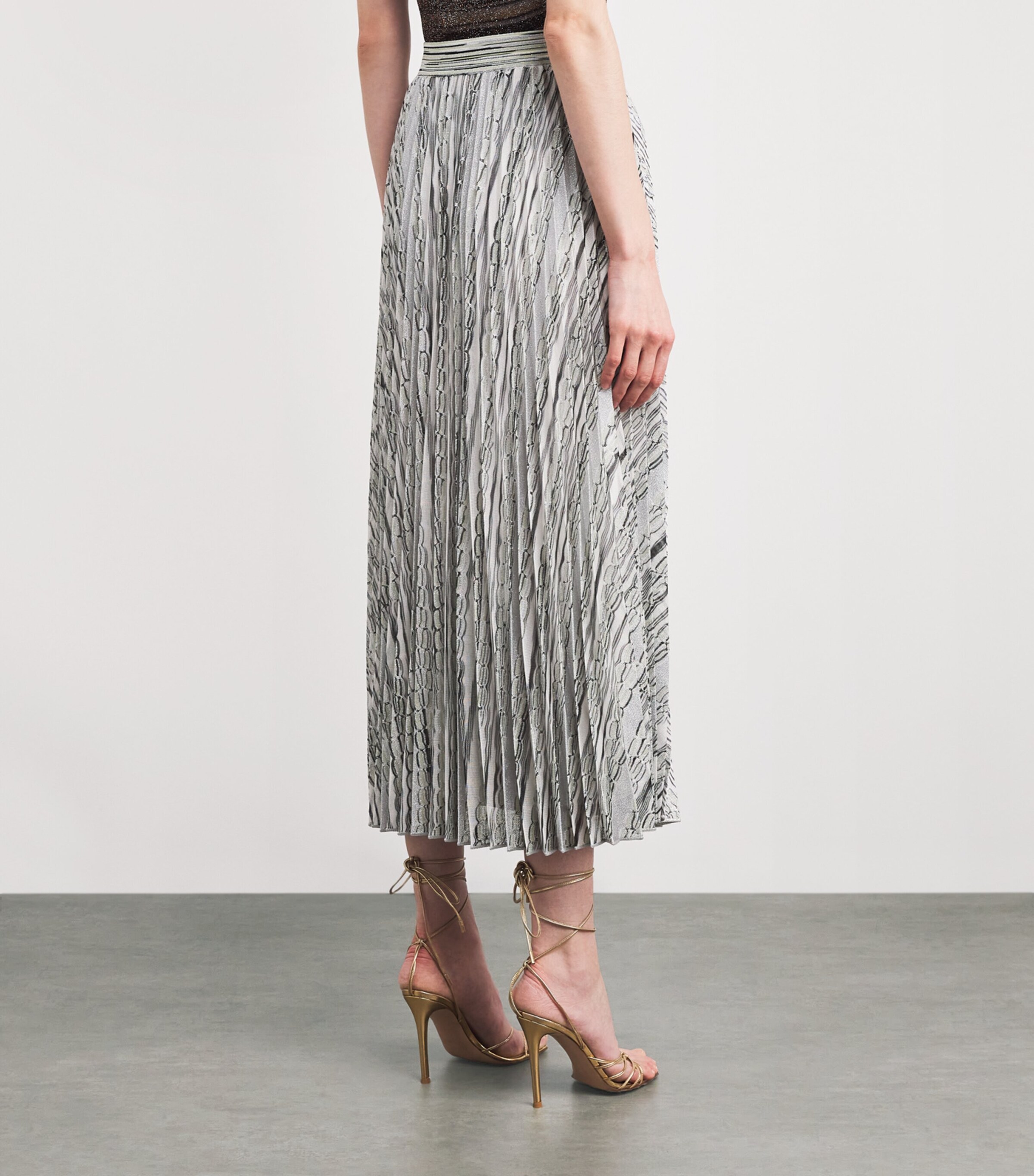 Knitted Pleated Midi Skirt SM9ZY SILVER TONES Image 4