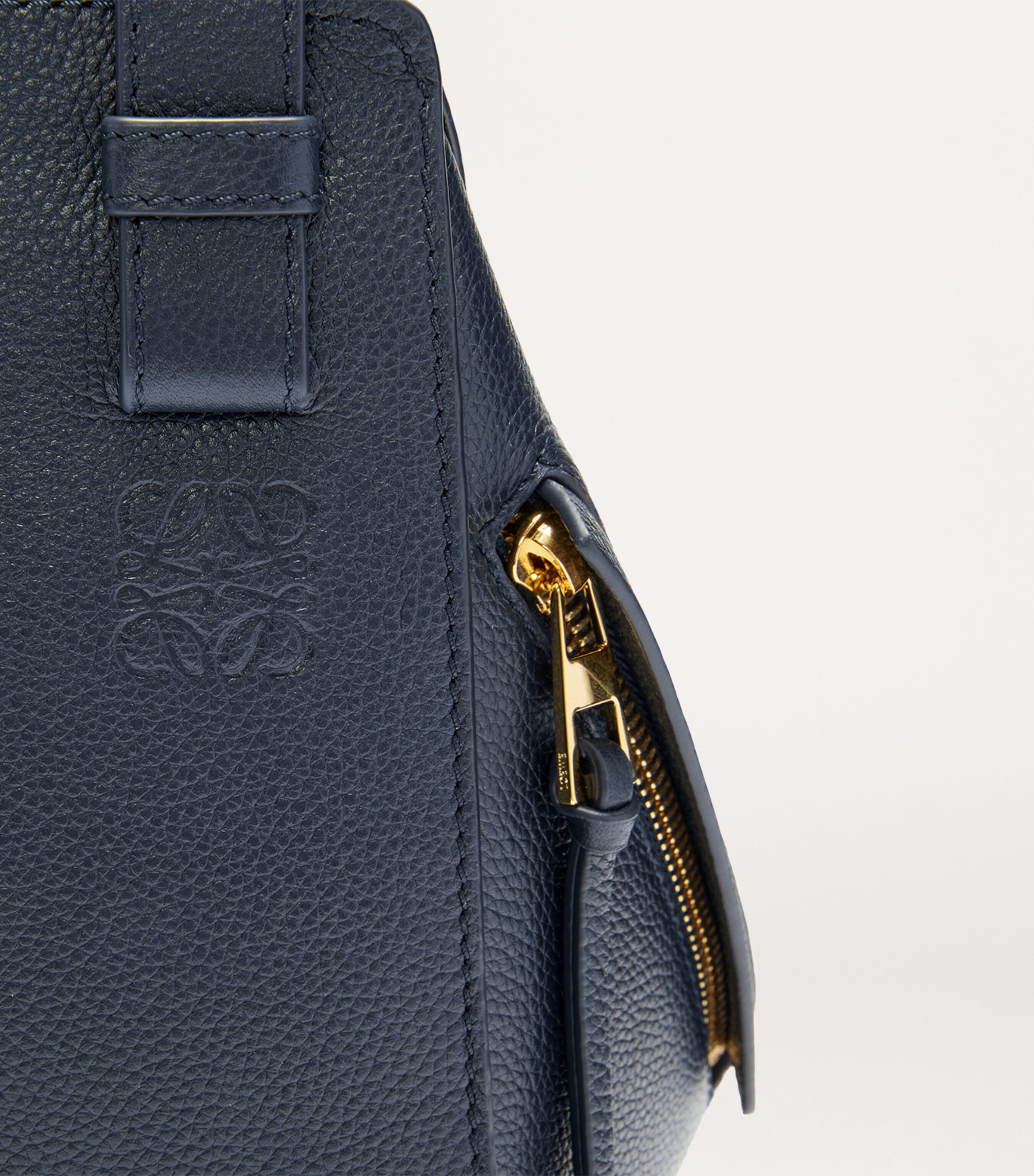 Leather Hammock Top-Handle Bag DEEP NAVY Image 7