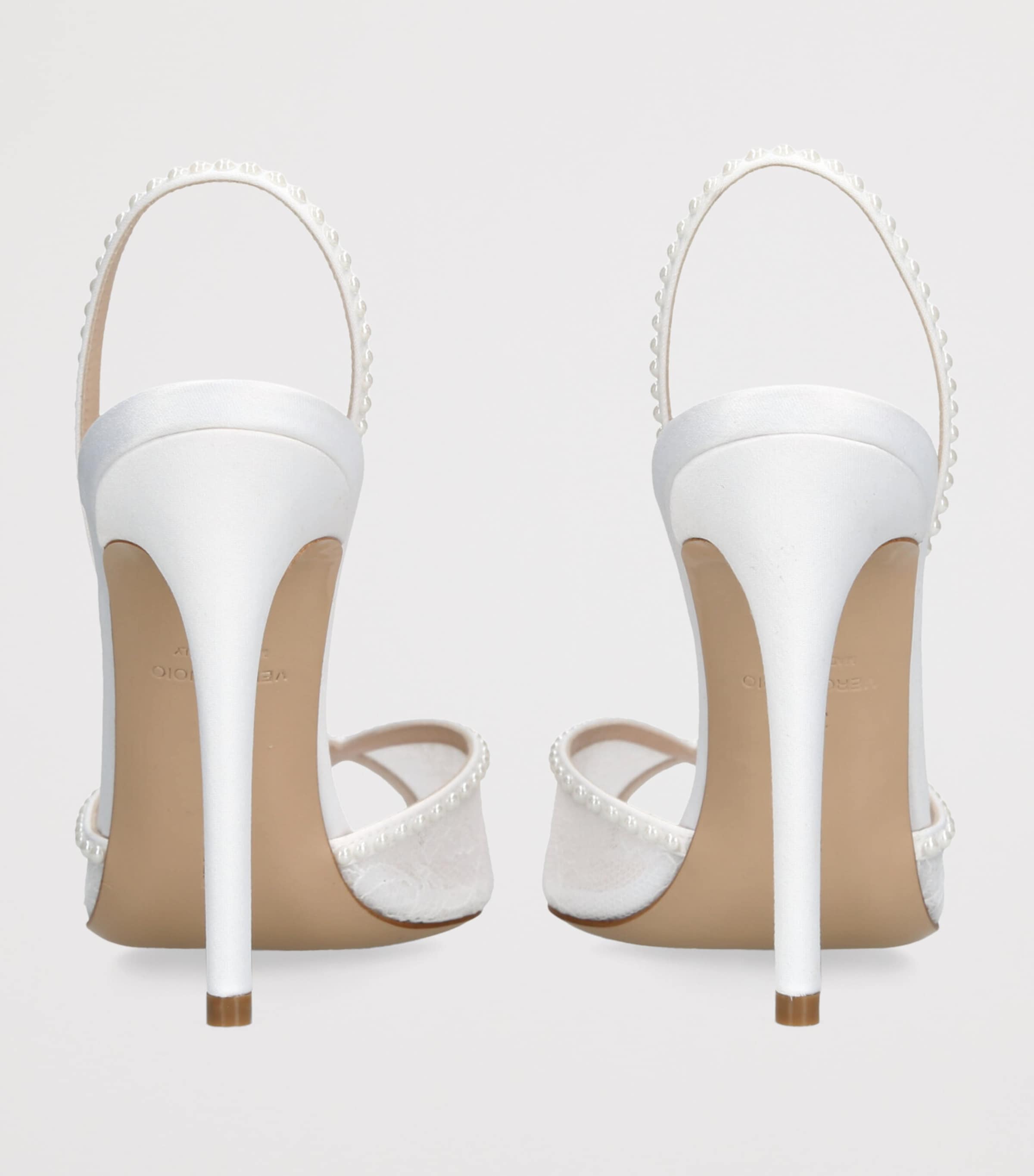 Andrea Wazen Lace Crystal Mule White 37 ミディアムヒール Andrea Wazen Franca mules for Women - White in UAE | Level Shoes