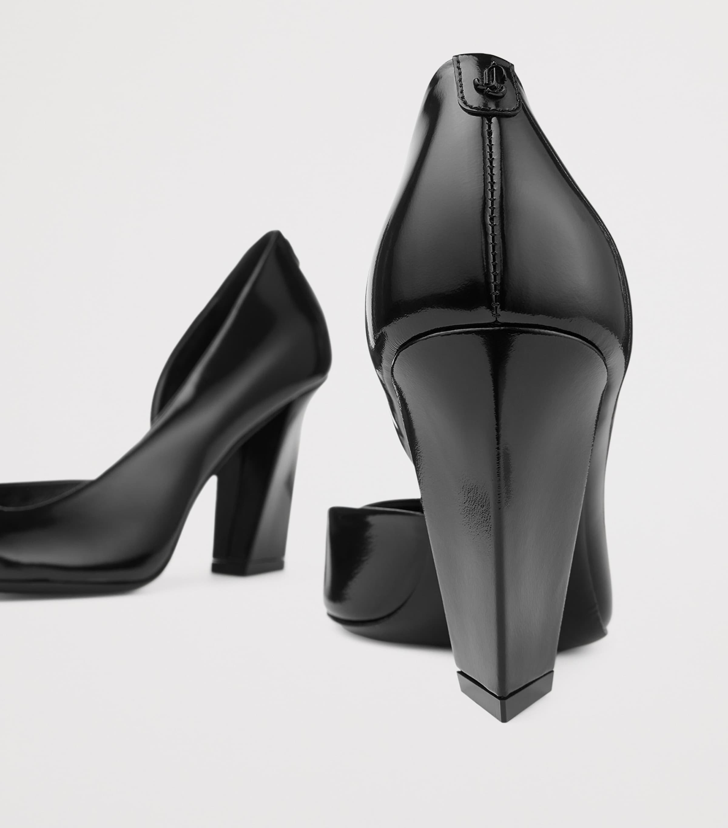 JIMMY CHOO ブラックレザー ハイヒール Jimmy Choo Black Farren 85 Leather Pumps | Harrods US