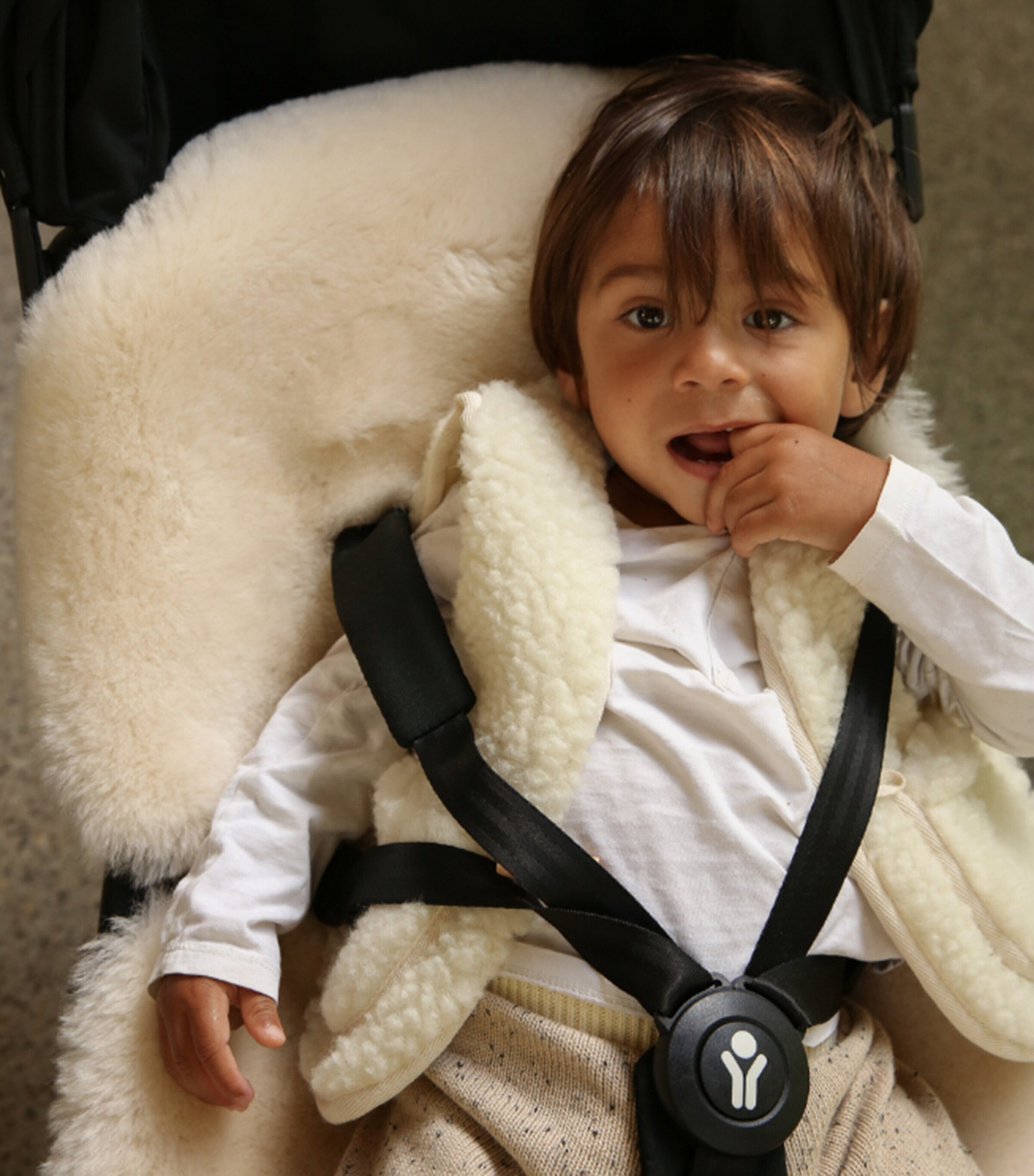 Binibamba Sheepskin Snuggler Milk Image 5