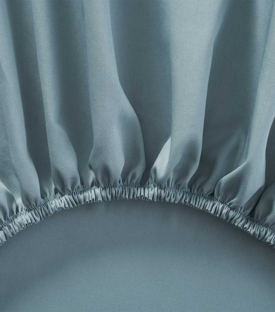 Triomphe Double Fitted Sheet (135cm x 190cm) FJORD Image 3