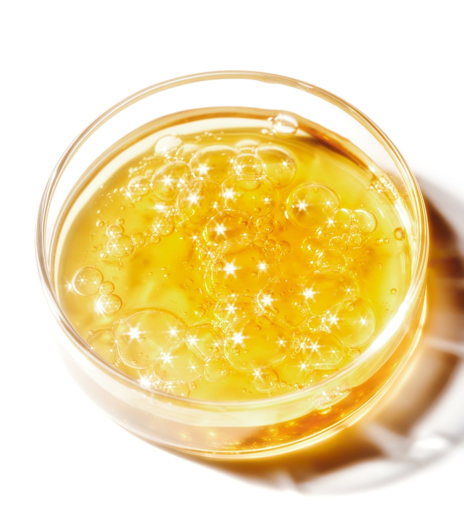 Multi-Antioxidant Radiance Serum (30ml) NO COLOUR Image 3