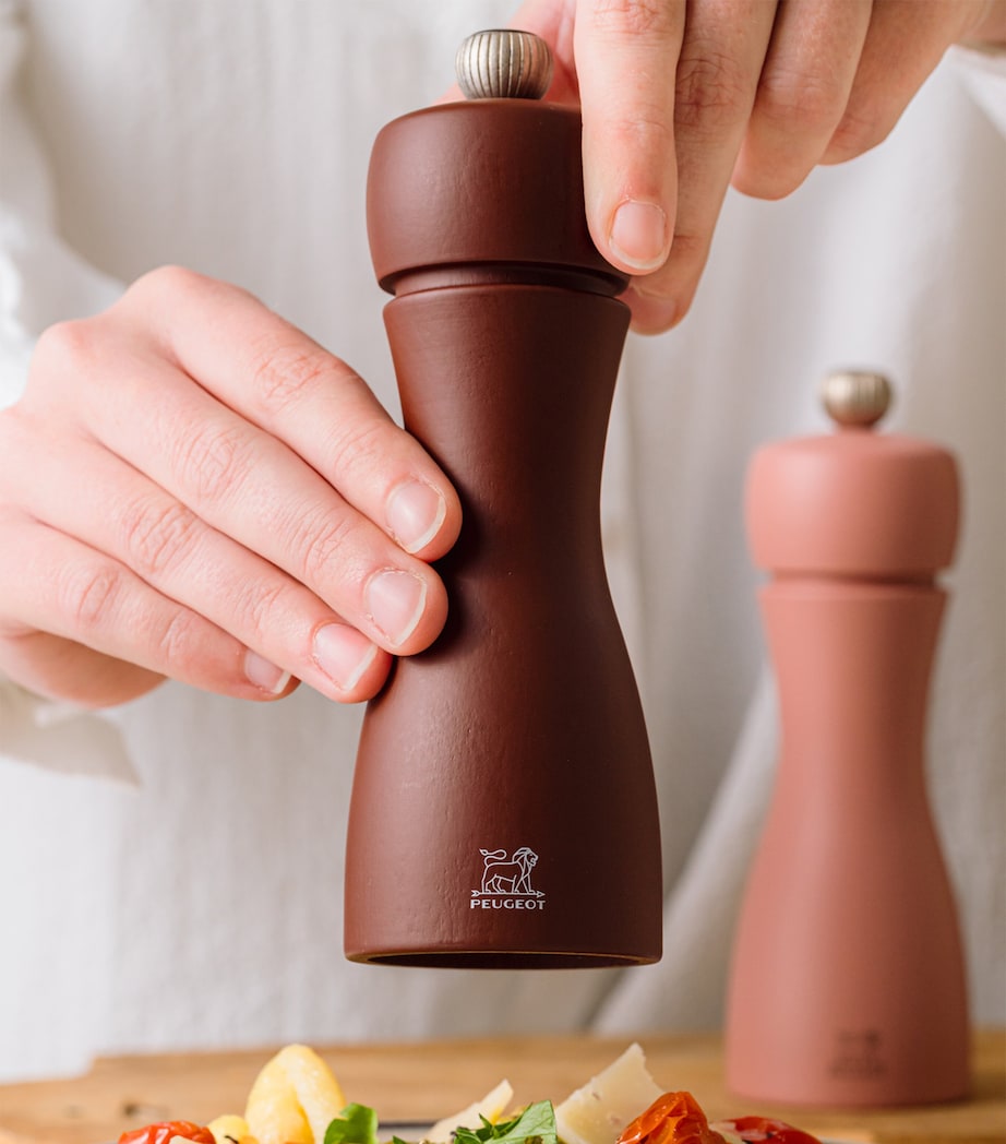 Tahiti Salt and Pepper Mill Set COCOA & HAZLENUT Image 3