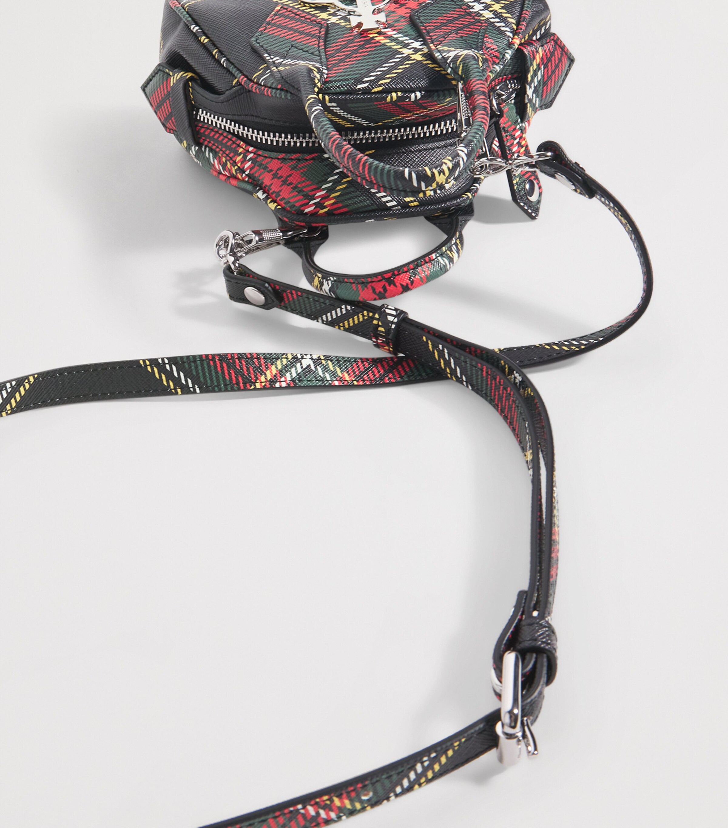 Vivienne Westwood Small Tartan Chain Purse Chelsea Tartan Image 4