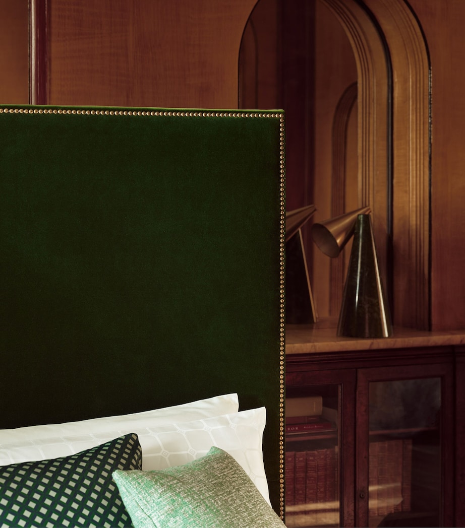 Harlech Nº4 Bed GREEN Image 3