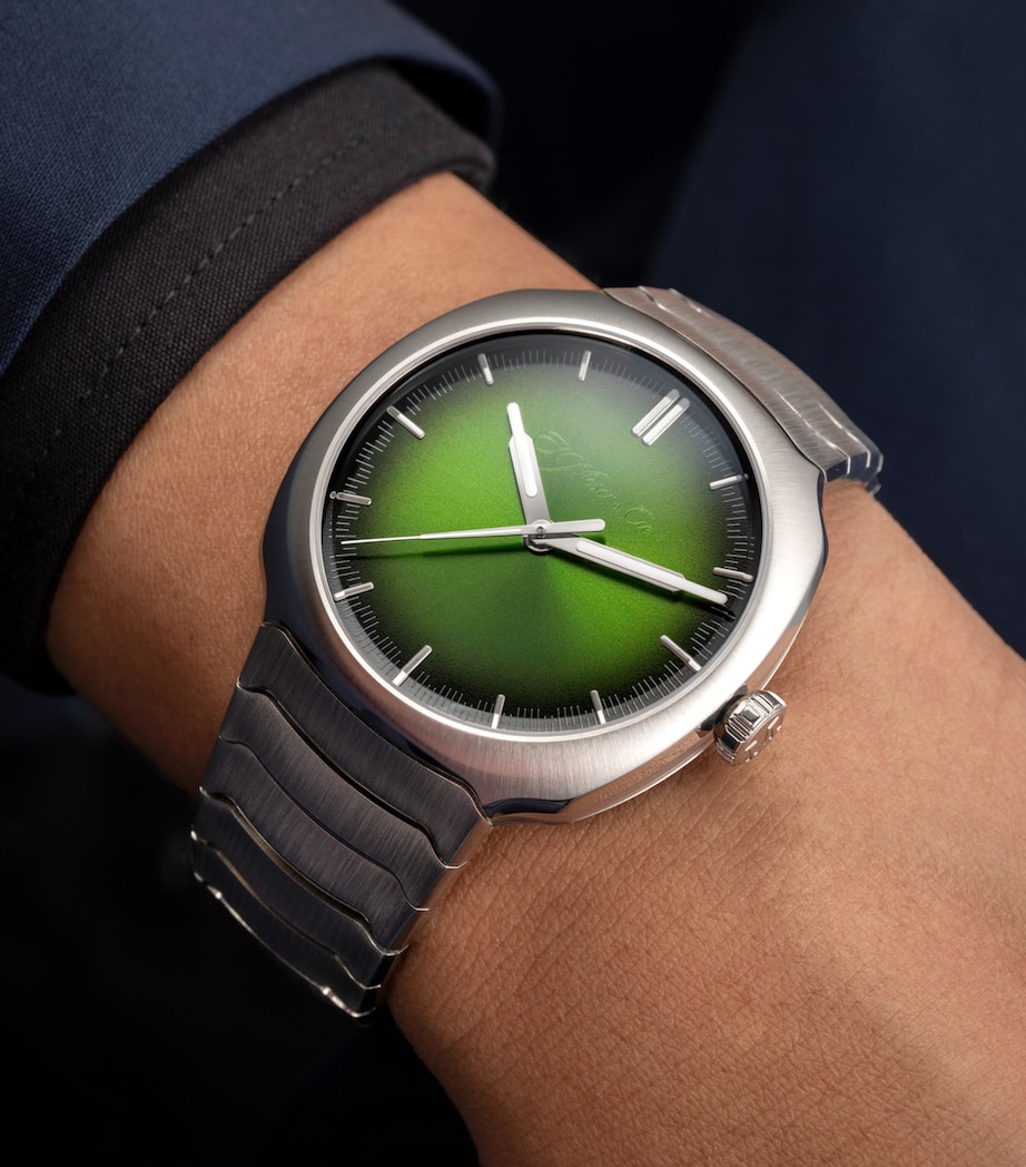 Stainless Steel Streamliner Centre Seconds Watch 40mm GREEN Image 3