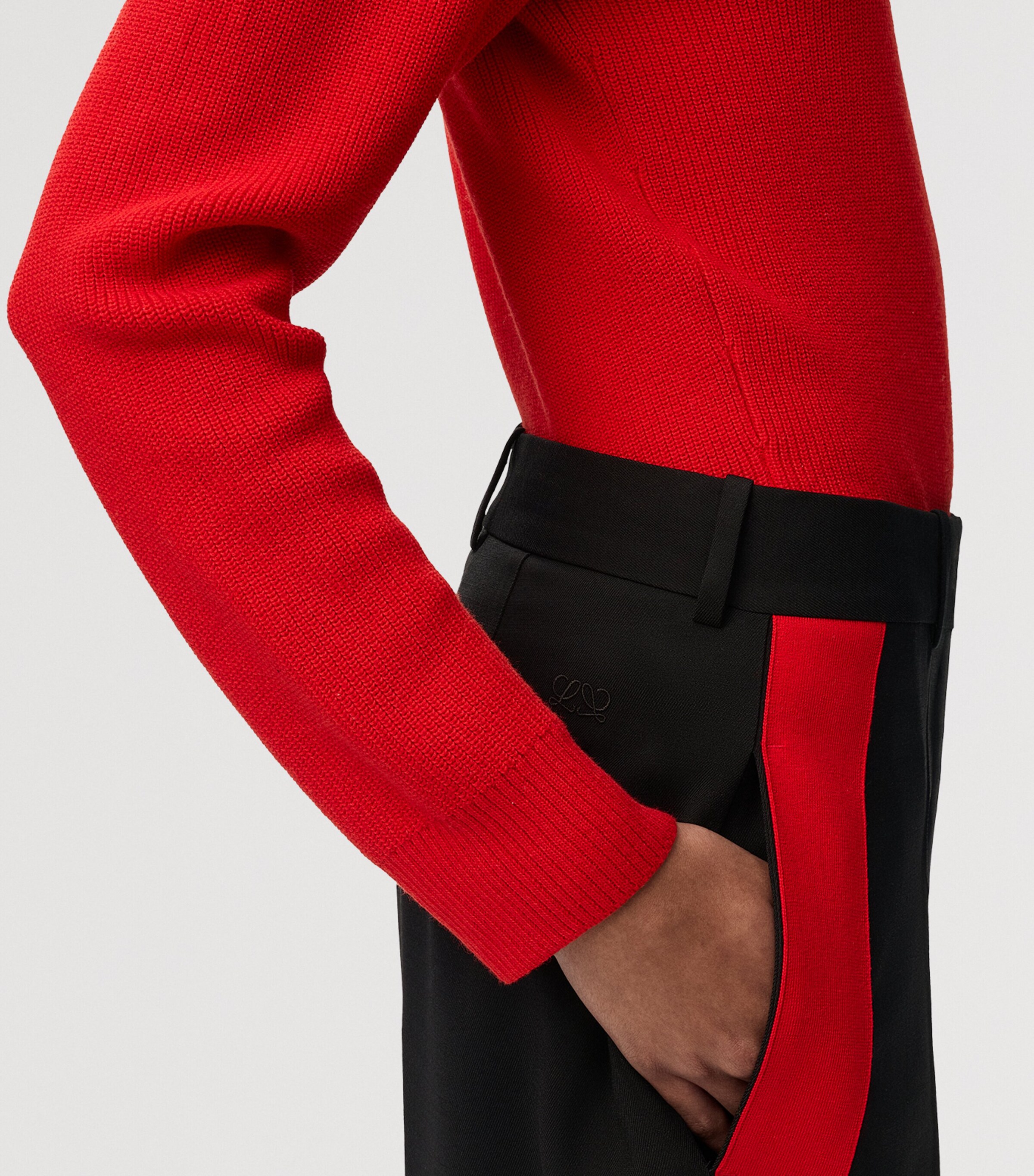 LOEWE Womens Tape-Trim Tailored Trousers Black/red Image 5