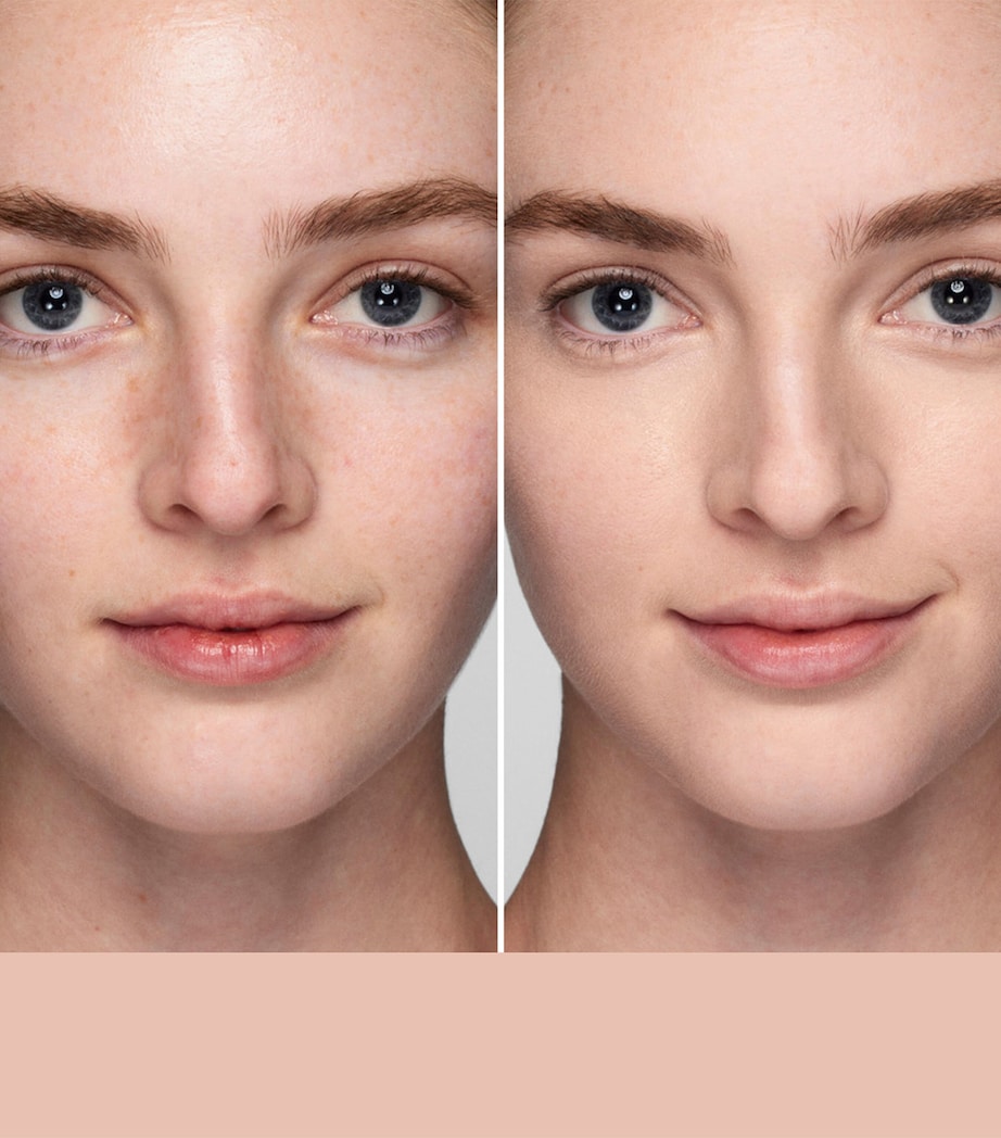 Real Flawless Weightless Perfecting Concealer 1C1 Image 3