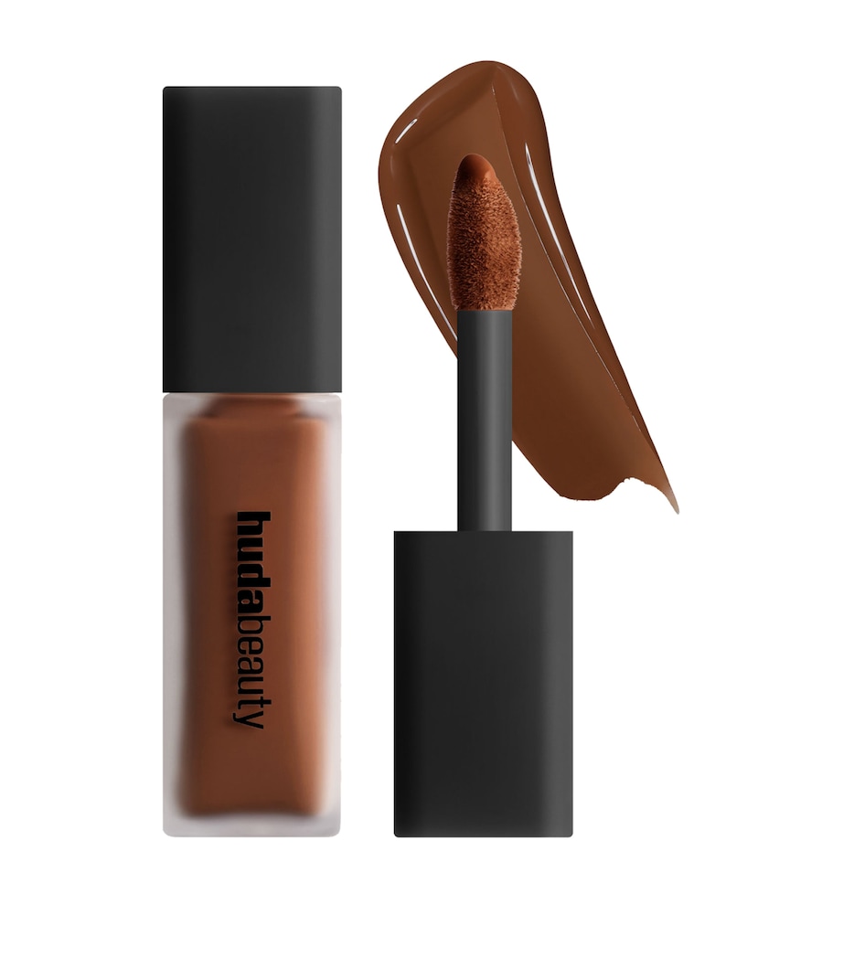Huda Beauty #FauxFilter Luminous Matte Liquid Concealer Brownie Image 1