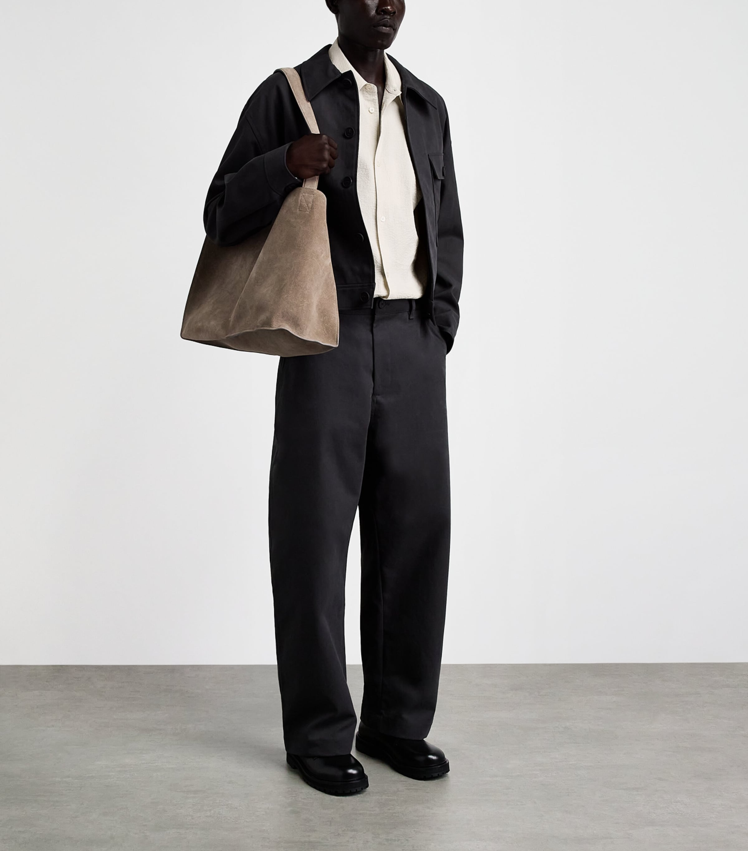 Studio Nicholson Mens Cotton-Linen Seersucker Stripe Shirt Parchment / Blk Strp Image 2