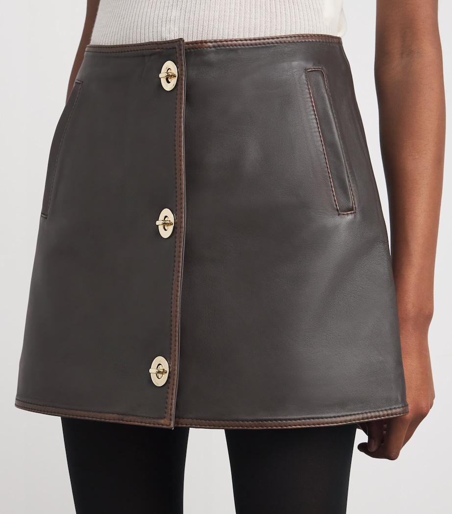 Leather Turn-Lock Mini Skirt BROWN Image 6