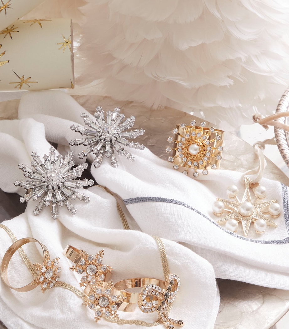 Set of 4 Crystal Snowflake Napkin Rings SILVER Image 2