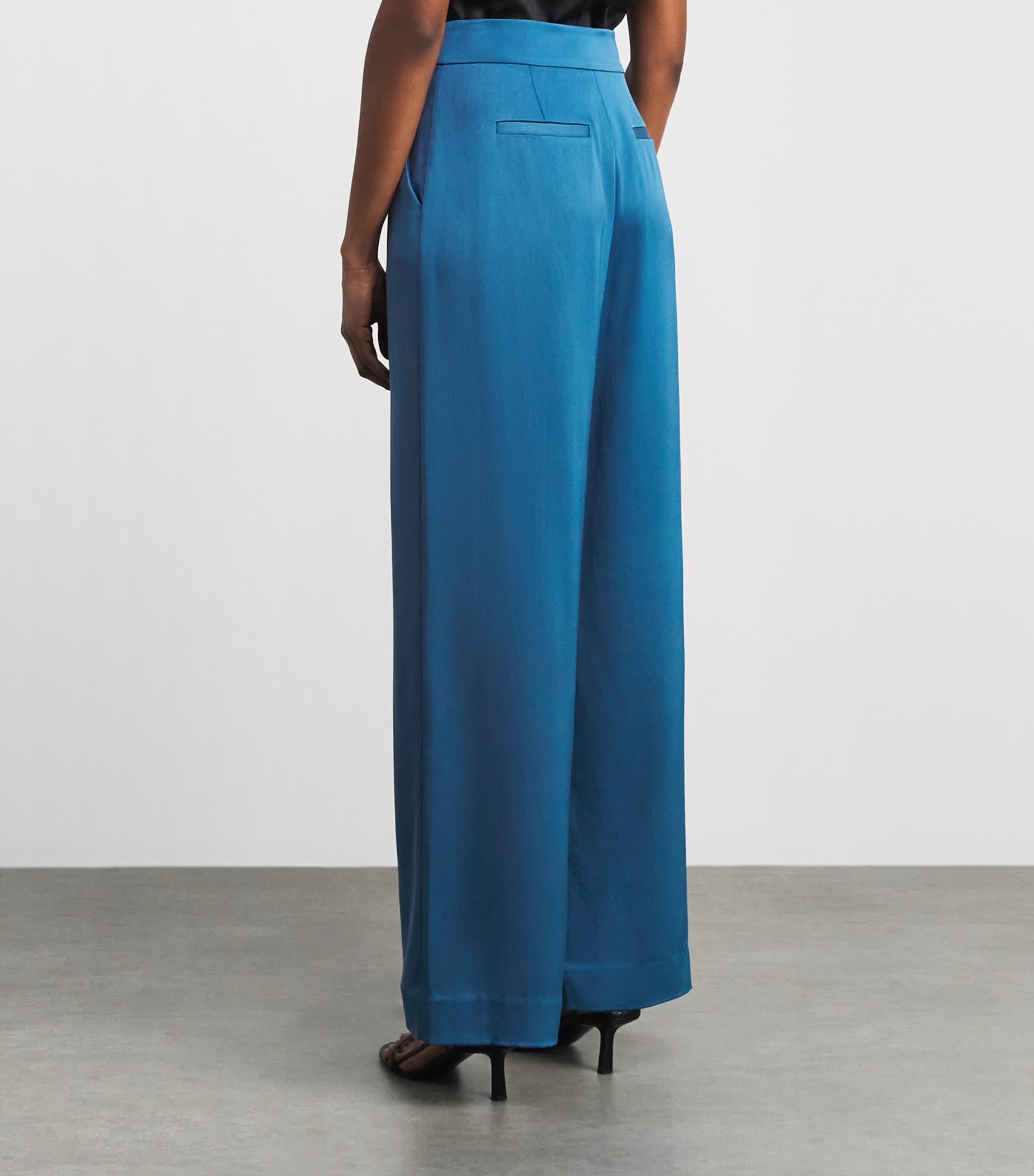 Simkhai Womens Satin Kyra Trousers Washed Indigo Image 5