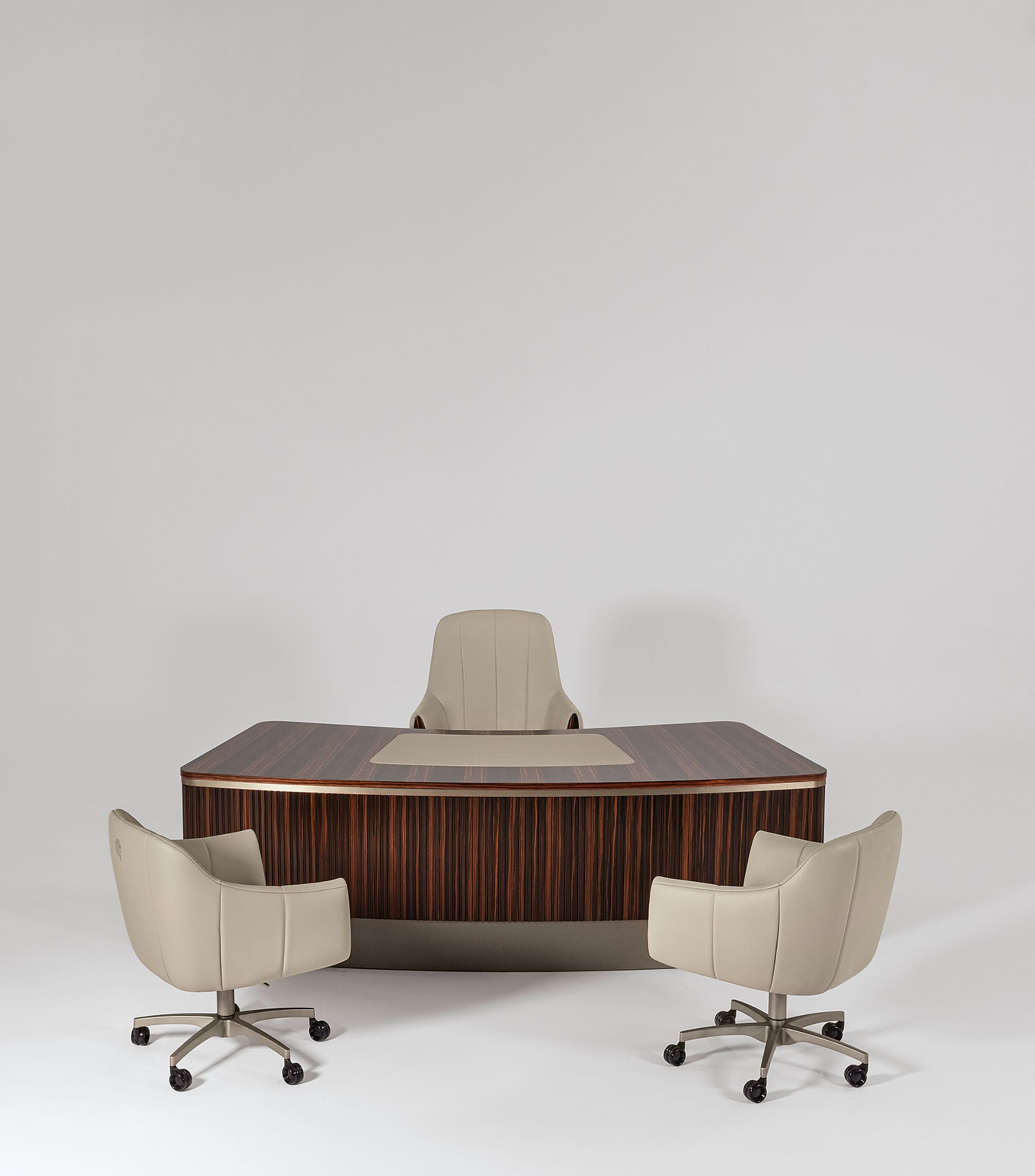 Luxor Presidential Desk BROWN Image 4