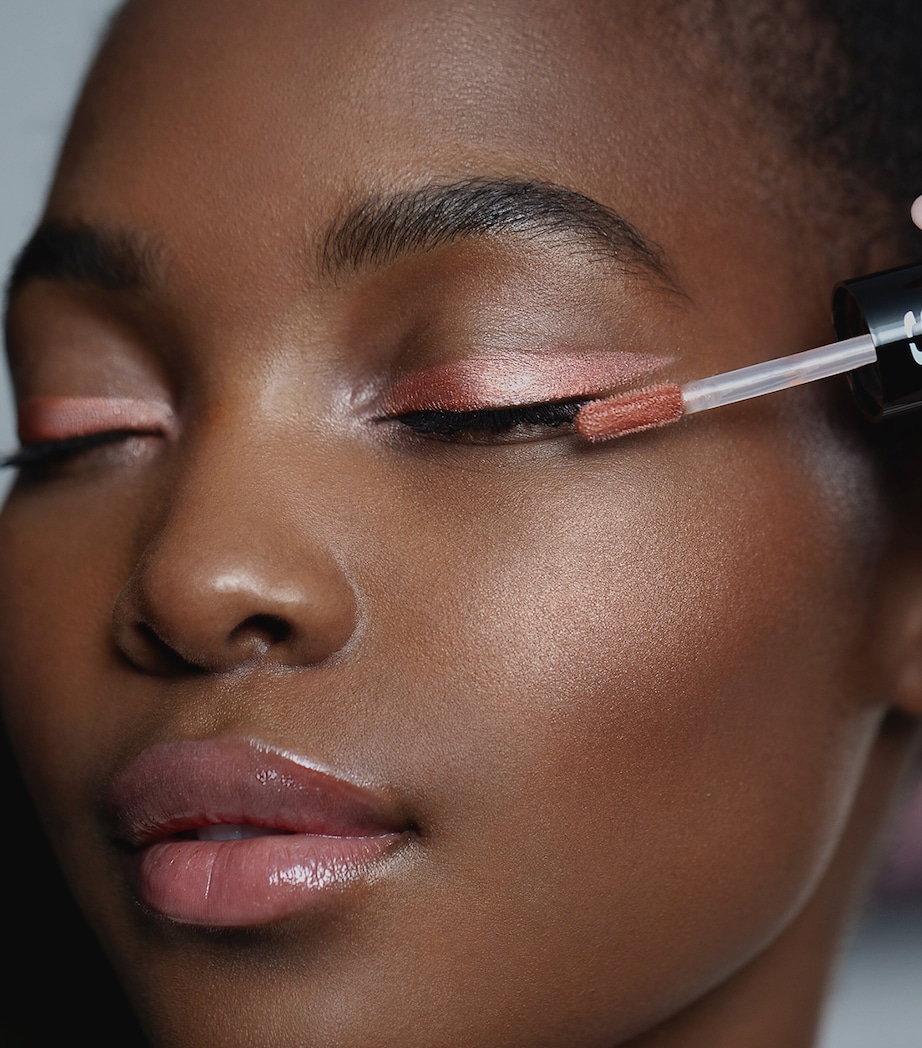 Sisley Ombre Eclat Liquide Eyeshadow Coral Image 4