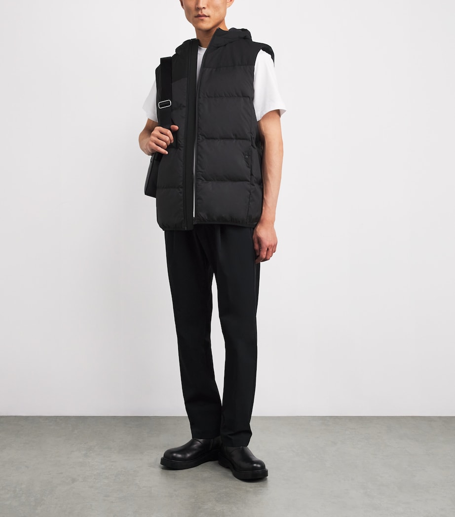 Down-Filled Block Gilet 001BLACK Image 2