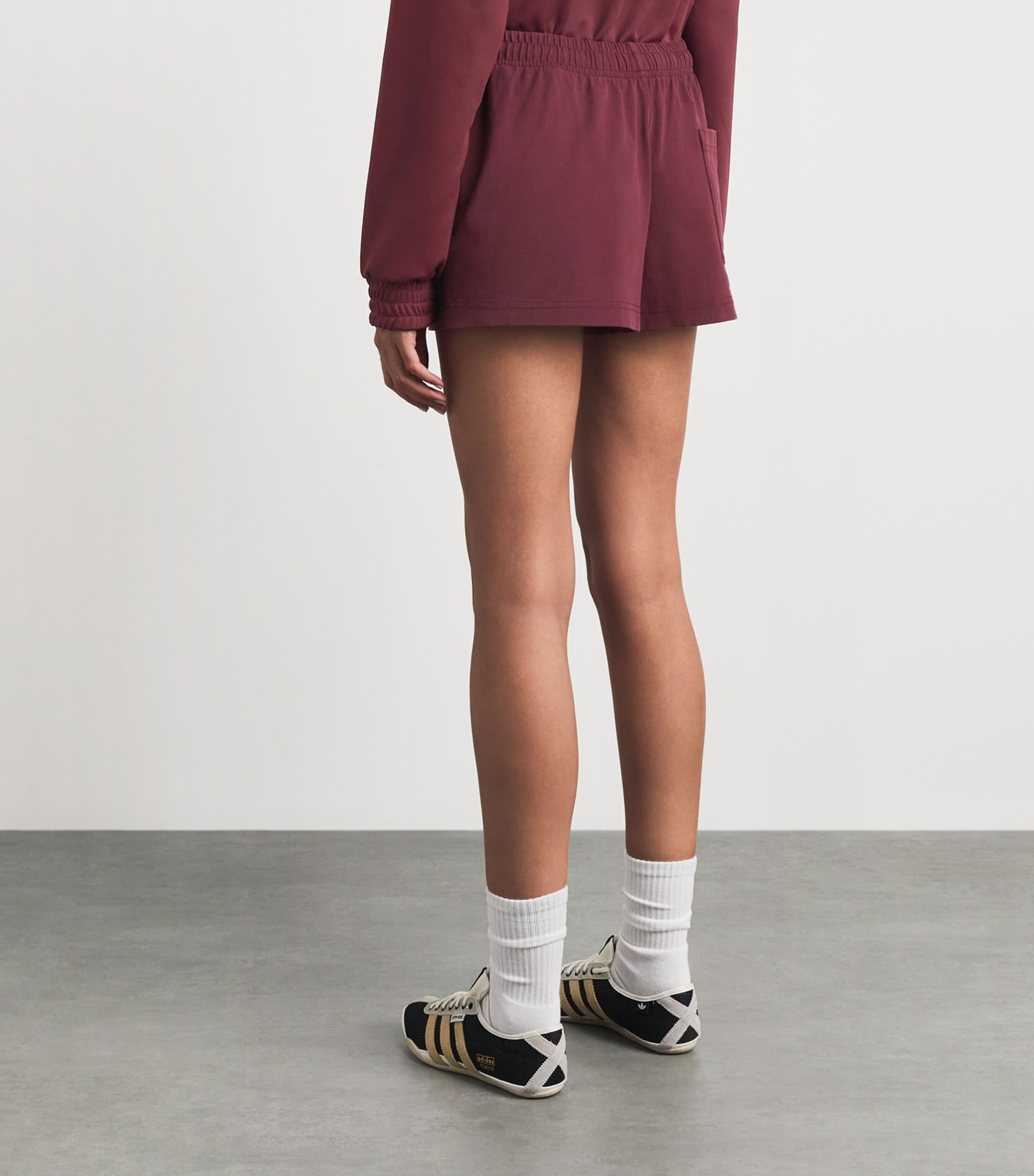 Sporty & Rich Womens Cotton Syracuse Sweat Shorts Bordeaux Image 5