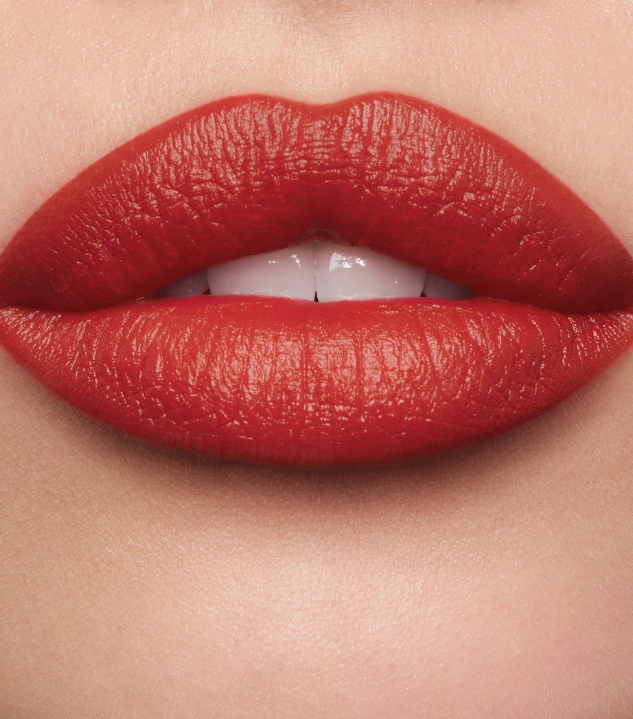 Charlotte Tilbury Hollywood Beauty Icon Matte Revolution Lipstick Fame Flame Image 4