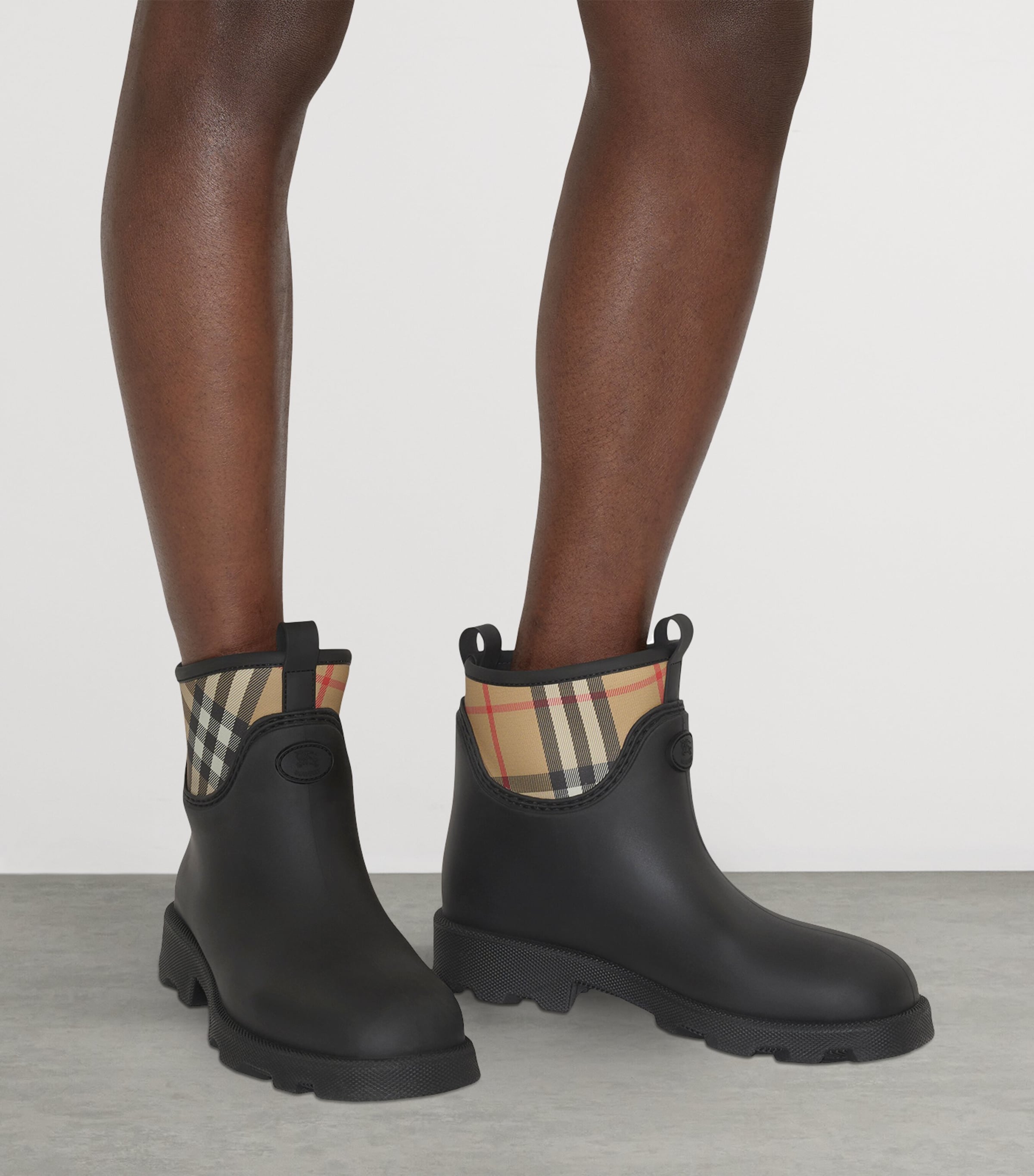 Rubber Nova Check Rain Boots BLACK Image 2