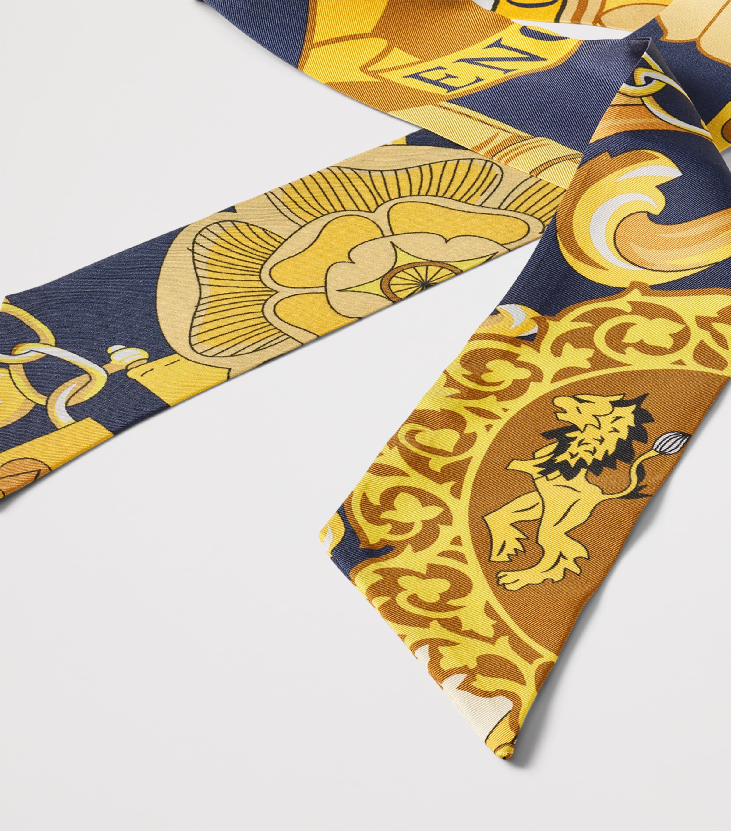 Silk Shield Skinny Scarf NAVY Image 2