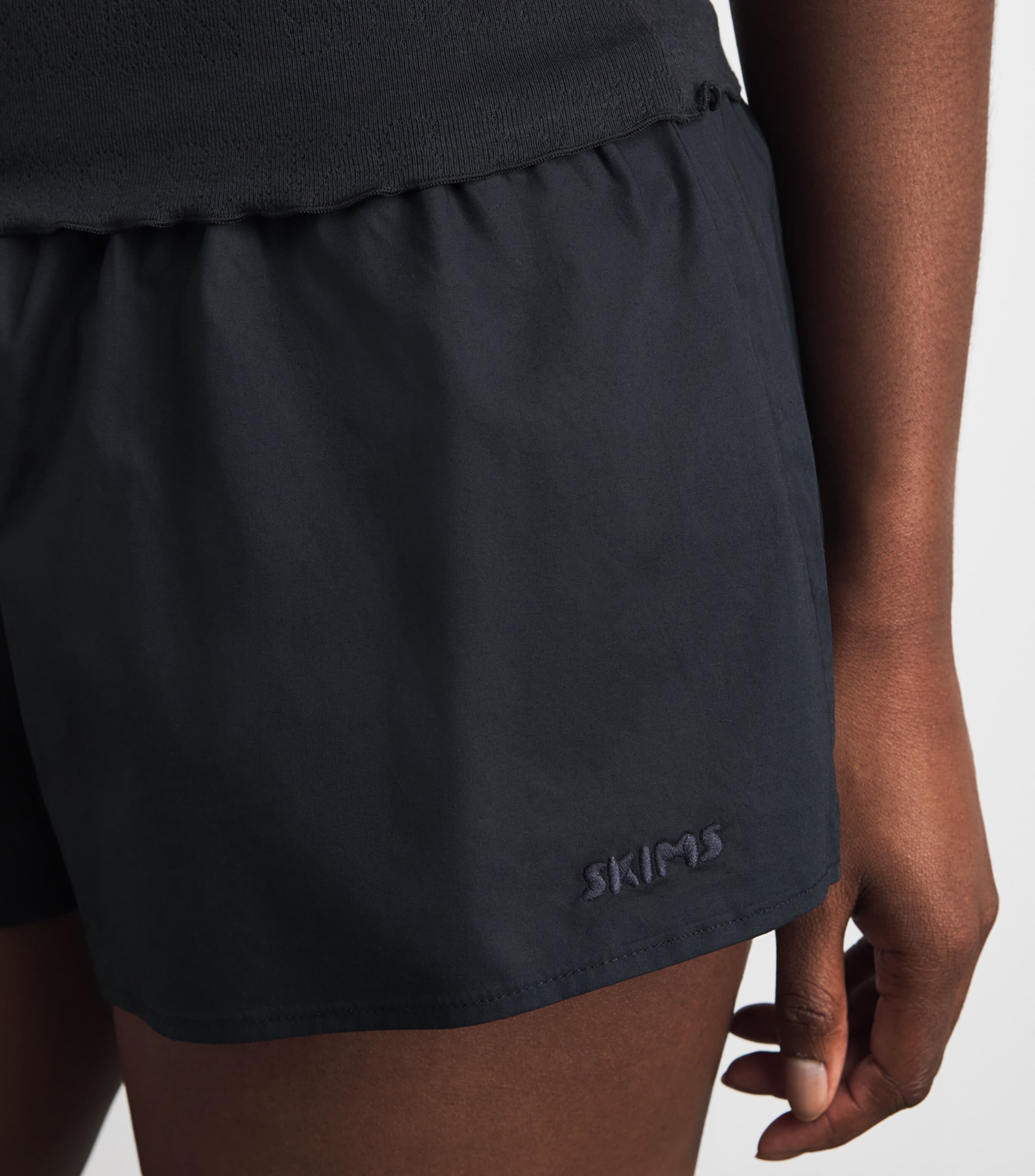 Skims Womens Cotton Flutter Shorts Onyx Image 3