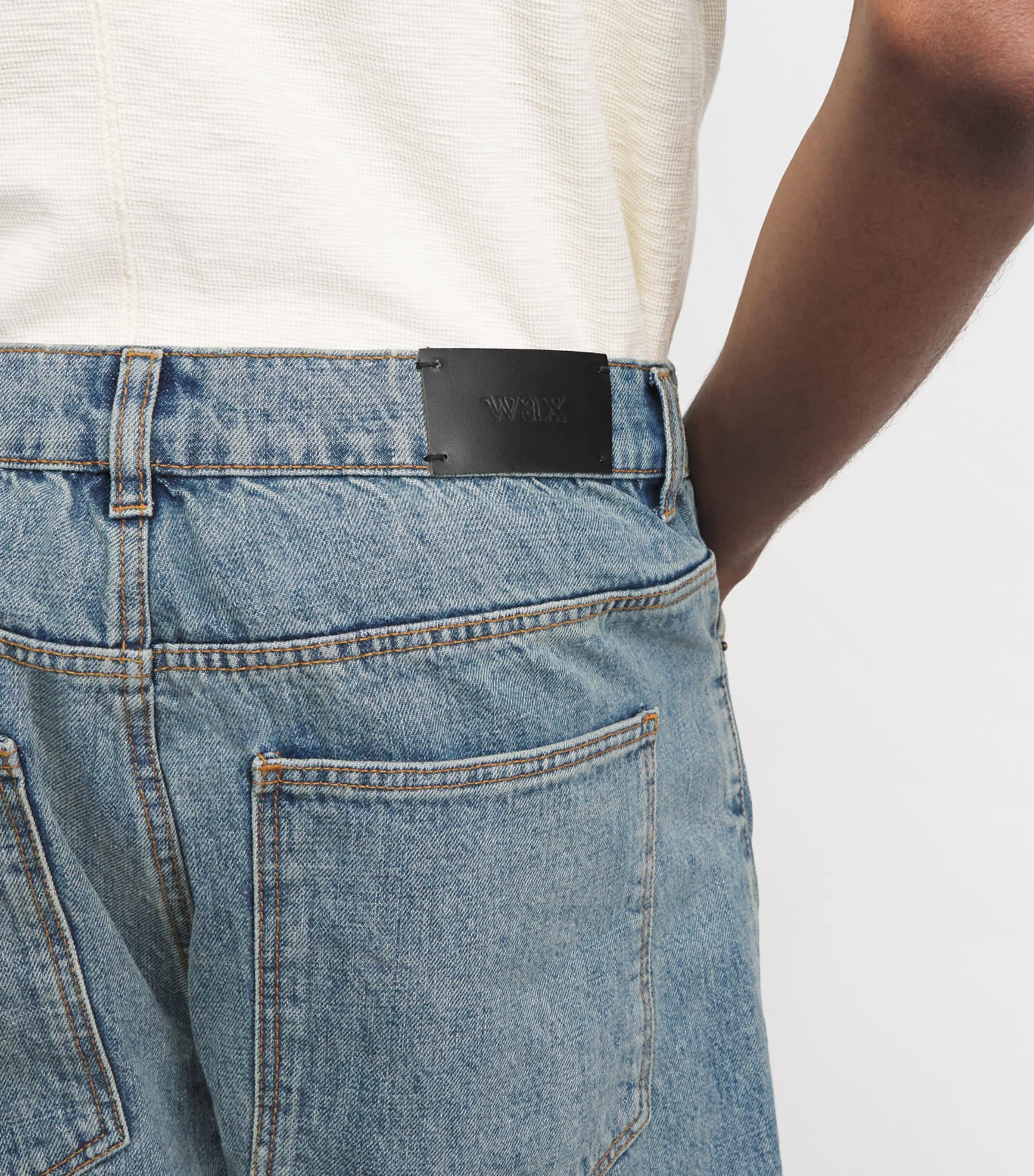 Wax London Mens Straight Felix Jeans Blue Wash Image 3