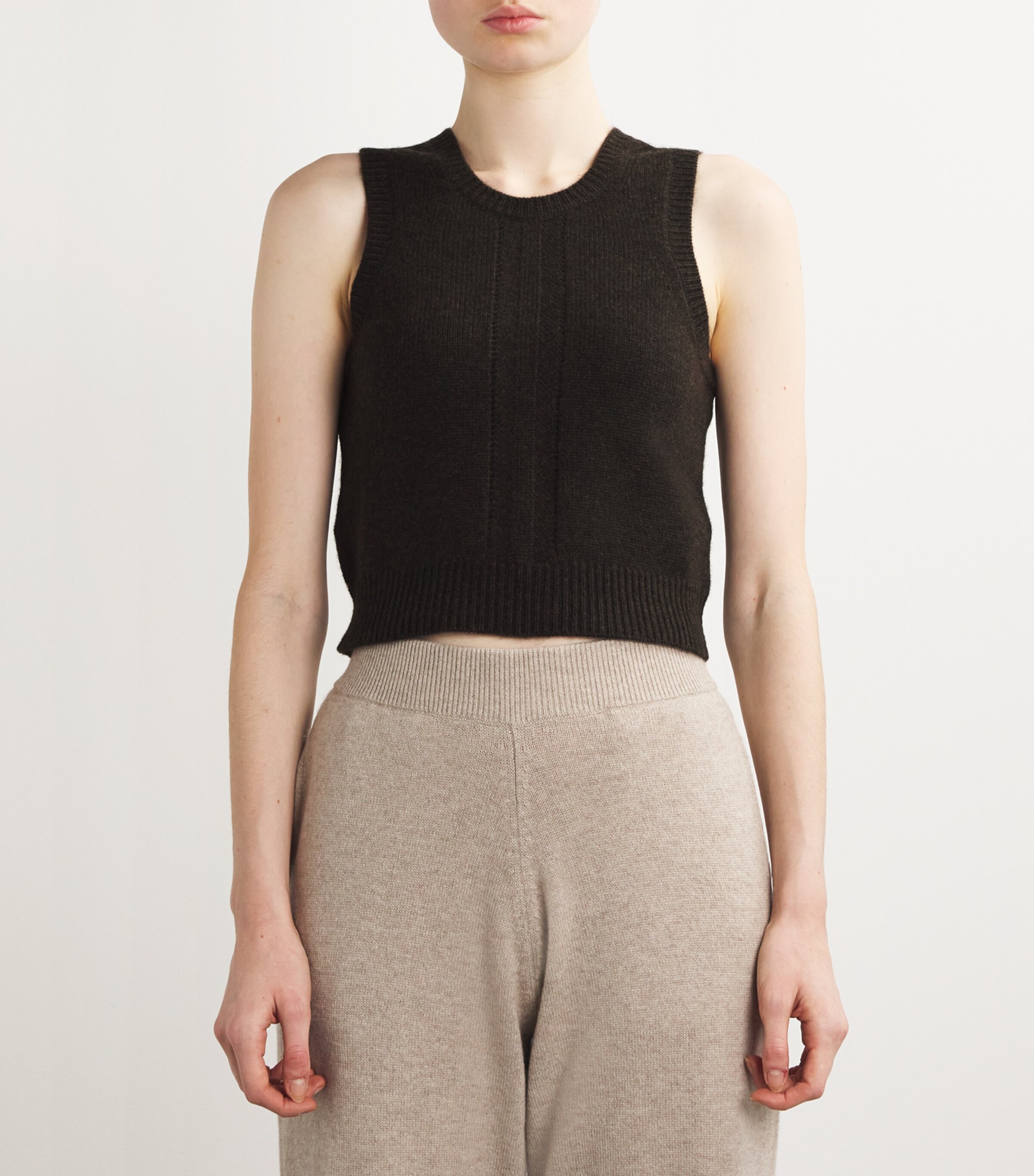 Le Kasha Womens Organic Cashmere Cecina Sweater Vest Chocolat Image 3