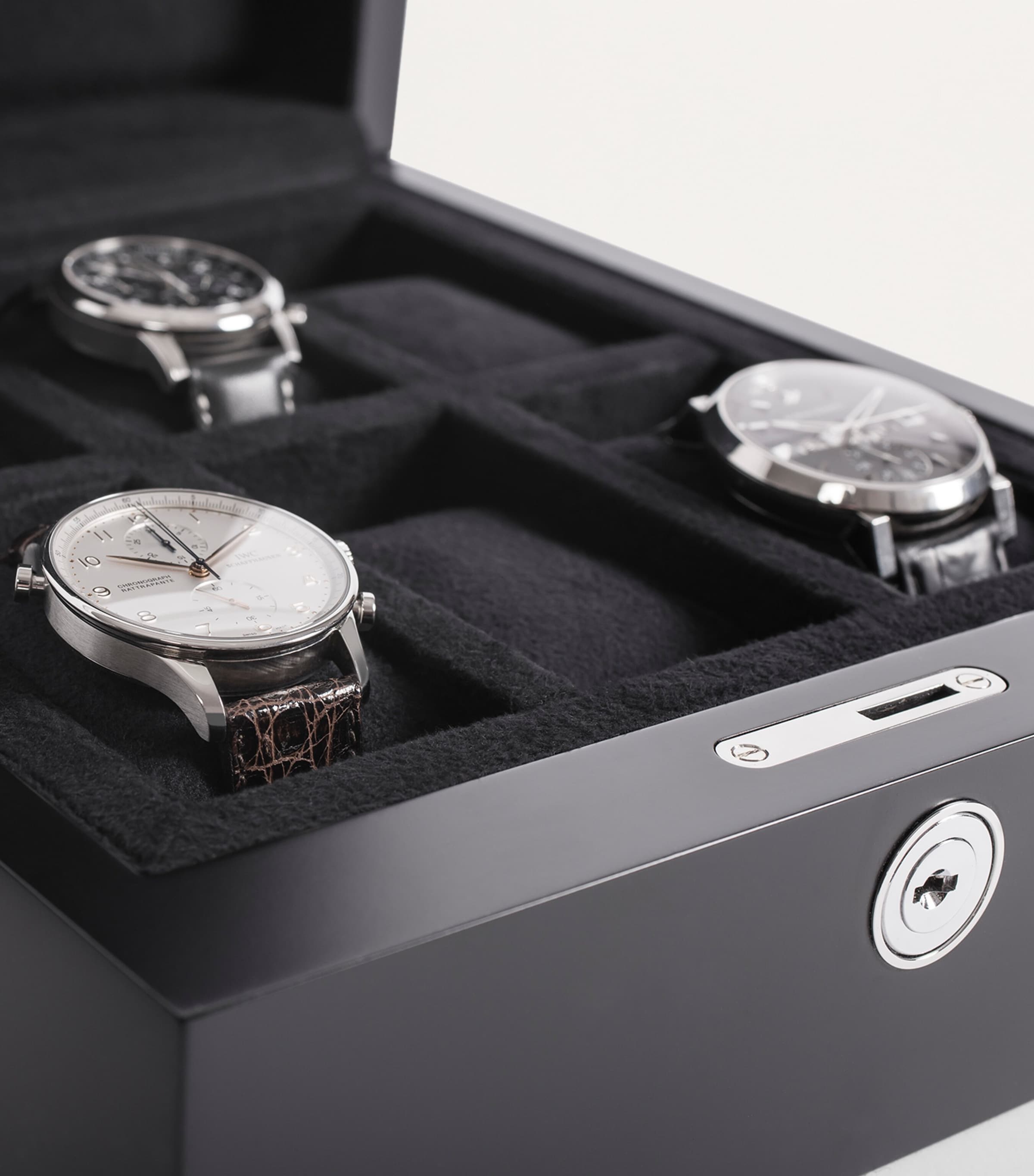 Buben & Zorweg Matte Carbon Neo 6 Watch Collection Case Grey Image 2