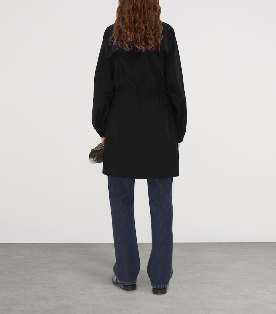 B Shield-Plaque Parka BLACK Image 3