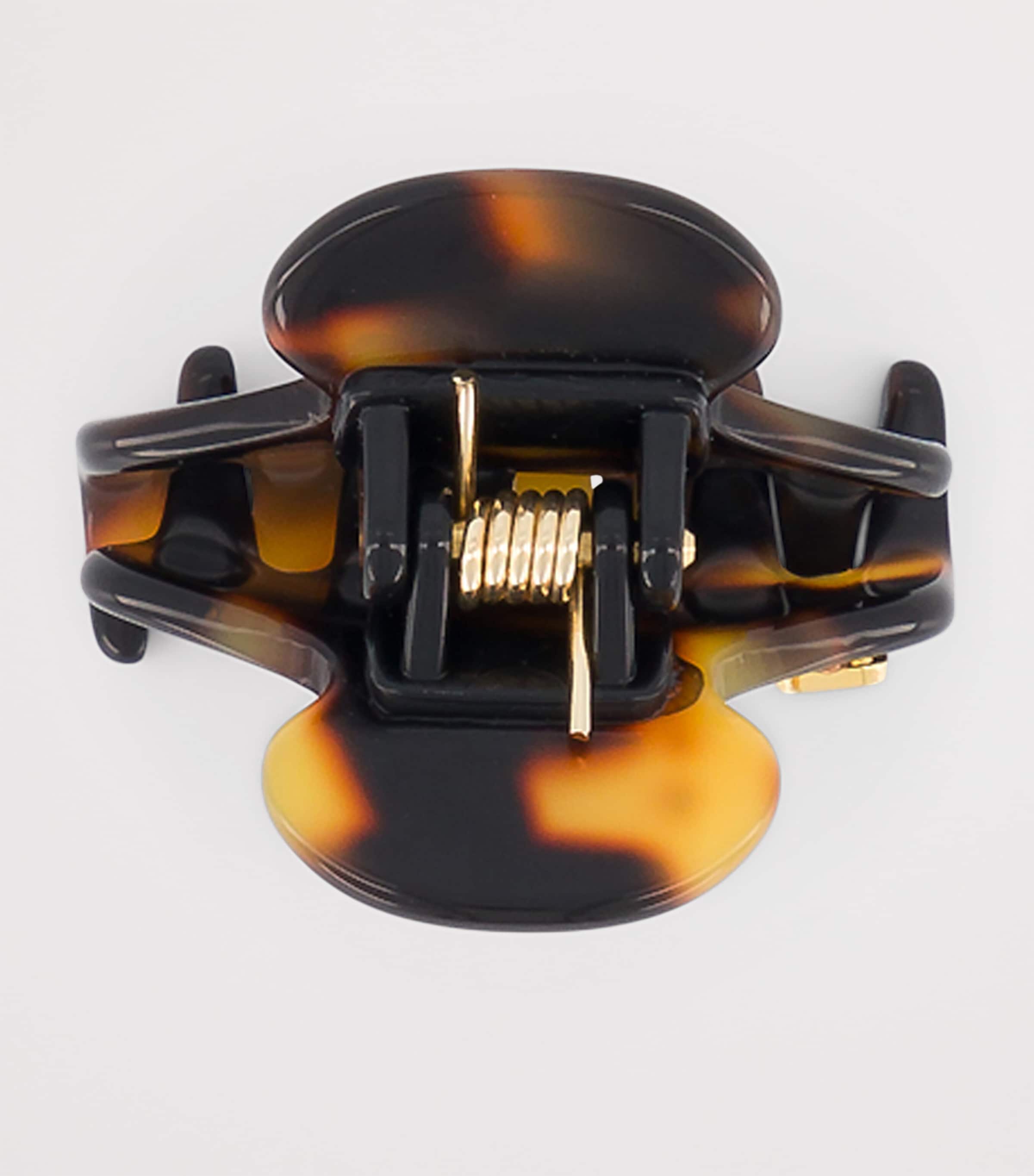 Timeless Saint Germain Claw Hair Clip W- TOKYO Image 3