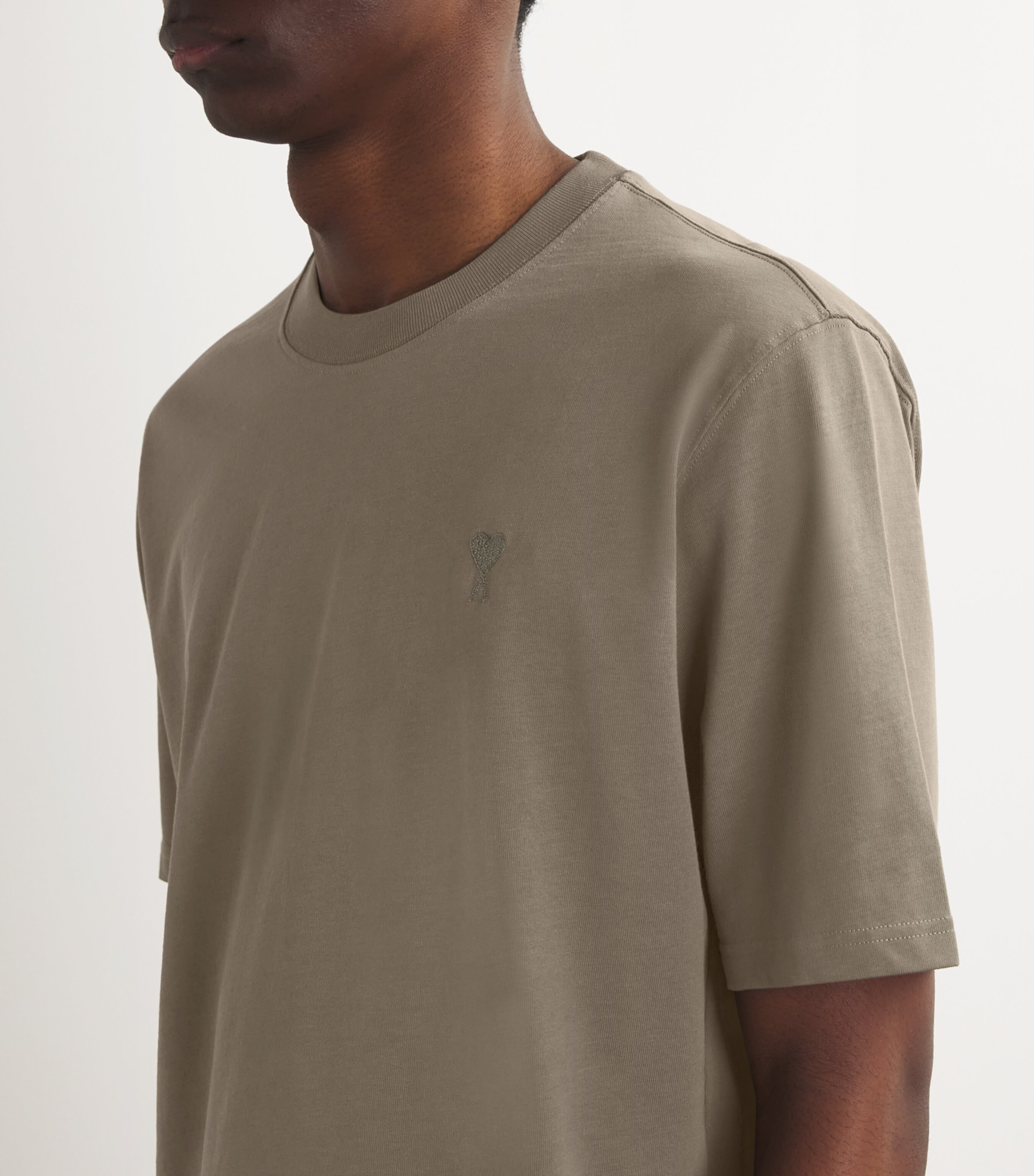 【AMI PARIS】Organic Cotton T-shirts 20250356_50739511_600.jpg