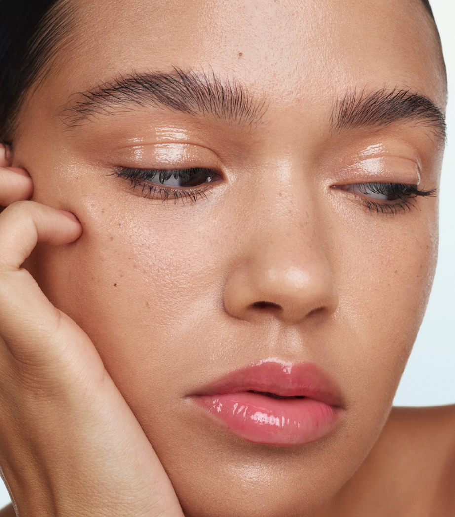 THE SUPER Tinted Hydrator SHADE 7 Image 3