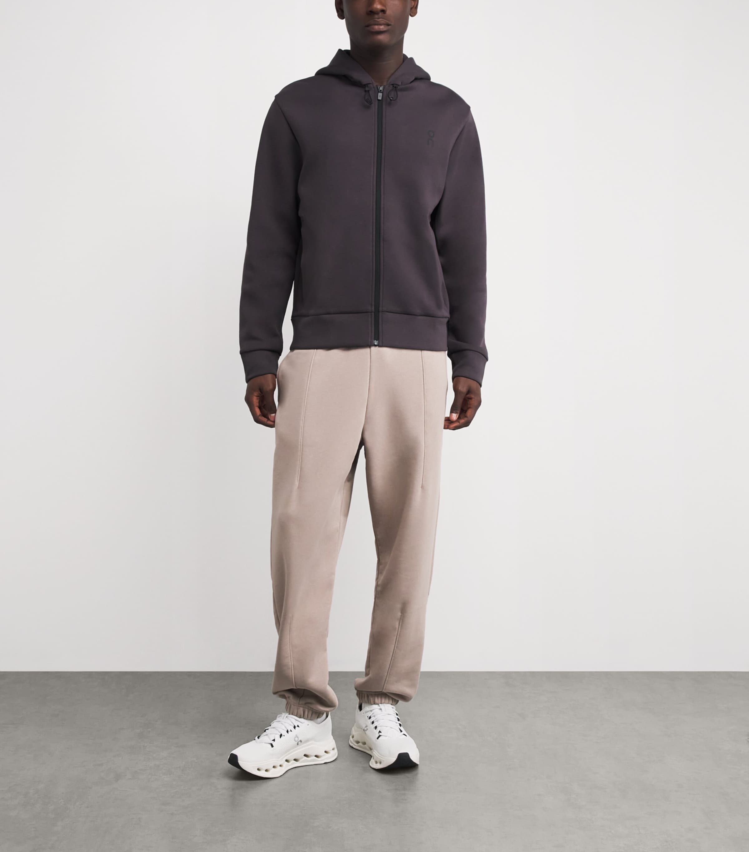 Focus Tech Zip-Up Hoodie PEBBLE Image 2