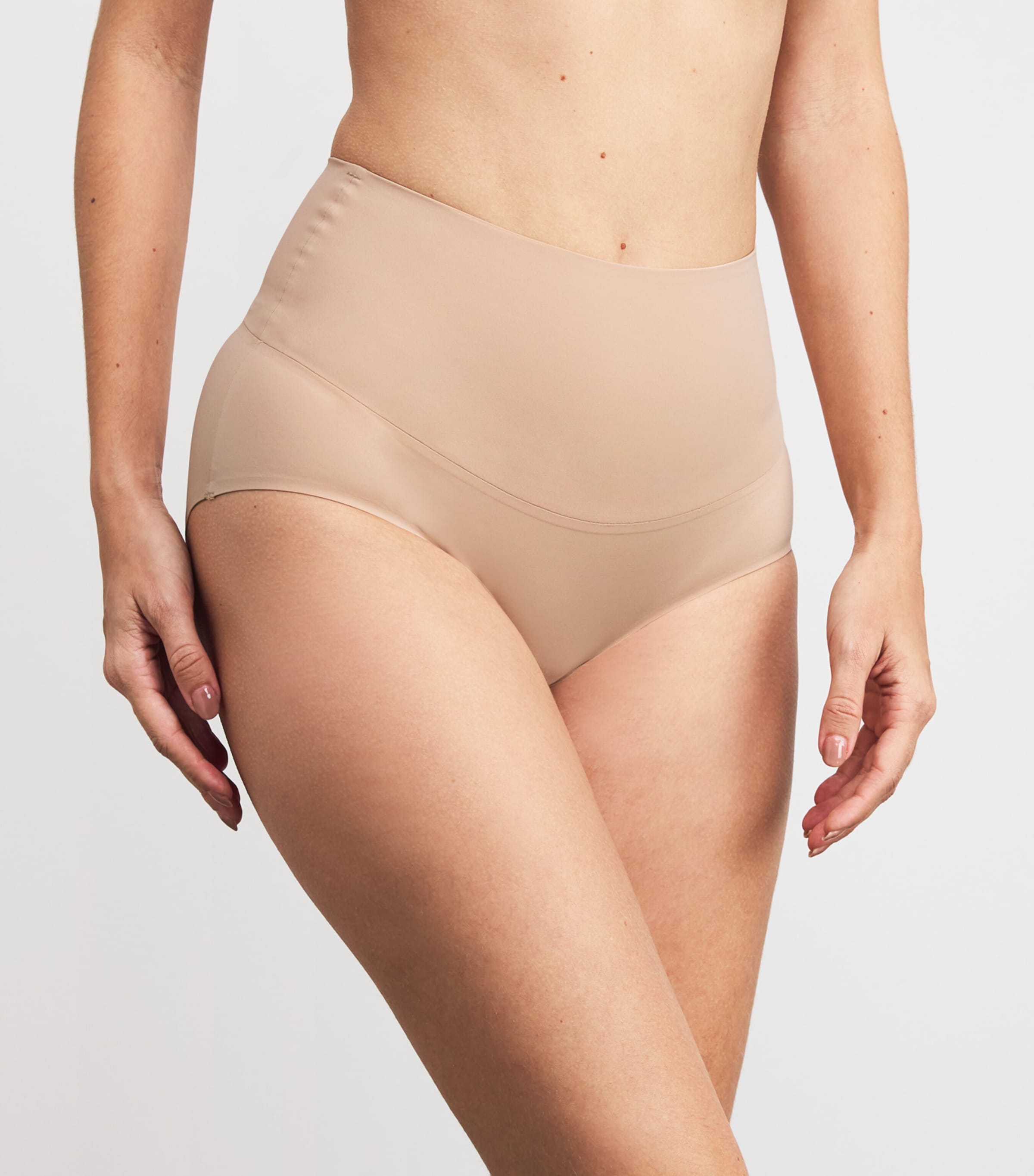 Smoothing Intimates High-Waist Briefs CLAY Image 2