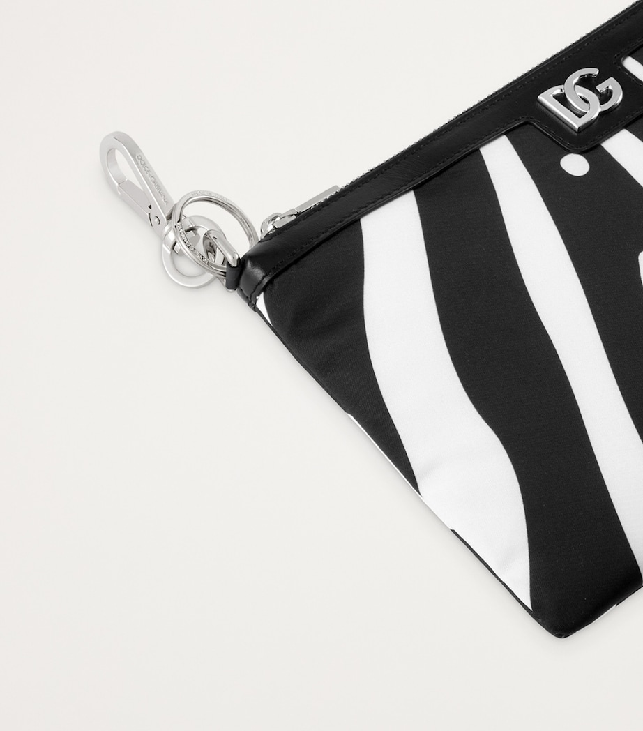 Zebra Slippers and Sleep Mask Travel Set UZ014-ZEBRA BCO/NERO Image 4