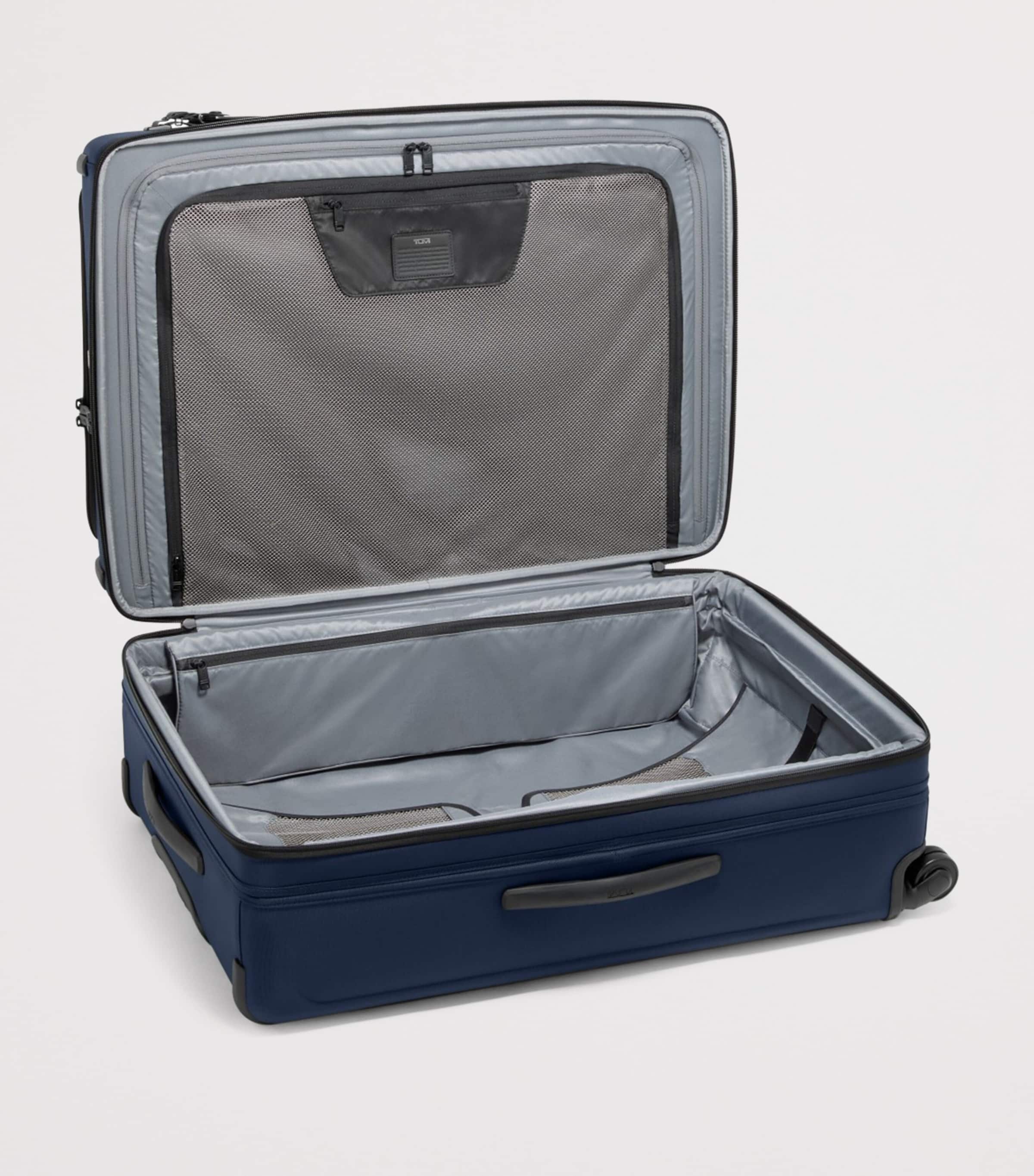 Alpha 3 Extended Trip Expandable 4 Wheel Check-In Suitcase (78.5cm) NAVY 1596 Image 2