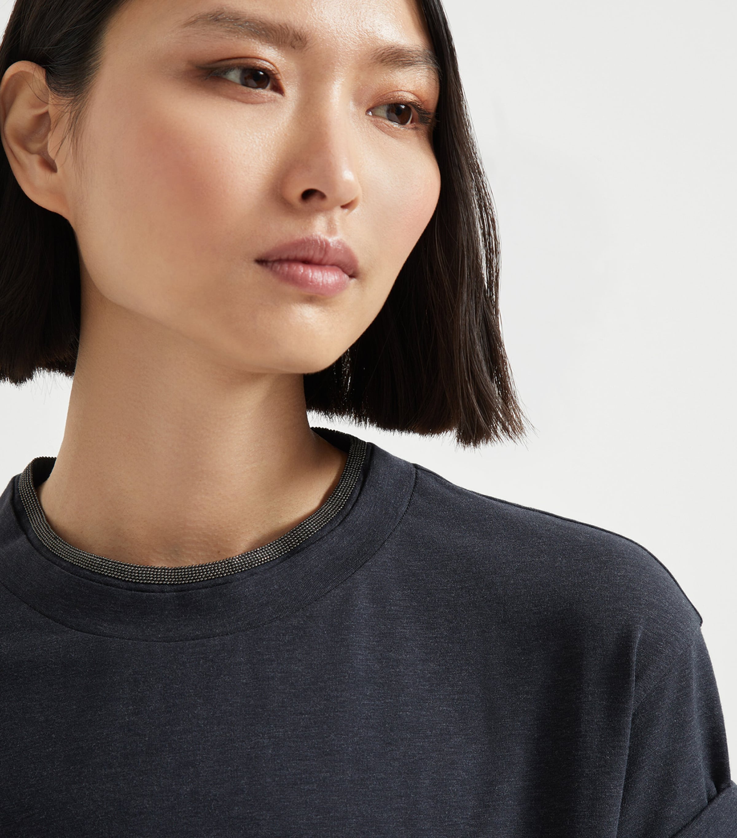 Stretch-Cotton Monili-Detail T-Shirt C055 Image 6