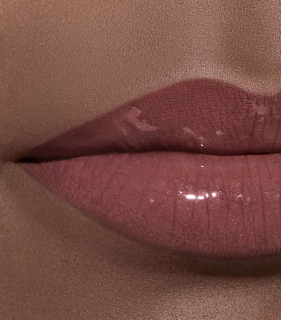 Le Rouge Duo Ultra Tenue Liquid Lip Colour 40 LIGHT ROSE Image 4