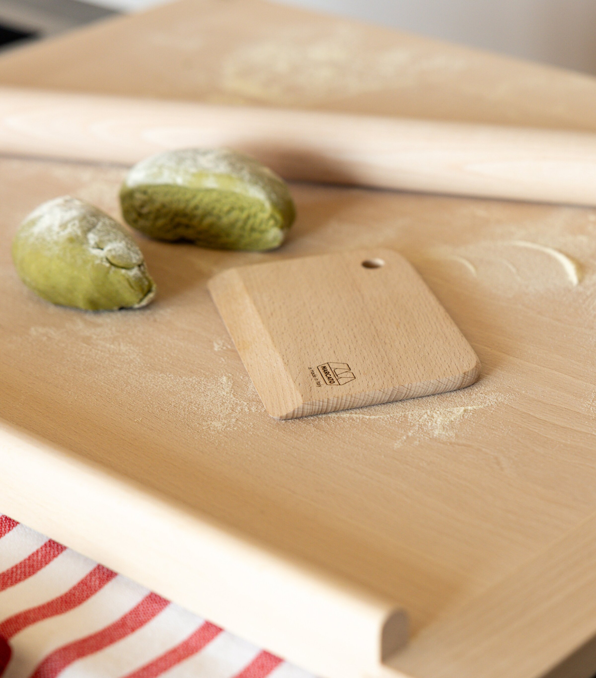 Marcato Wooden Pastry Board Beechwood Image 4
