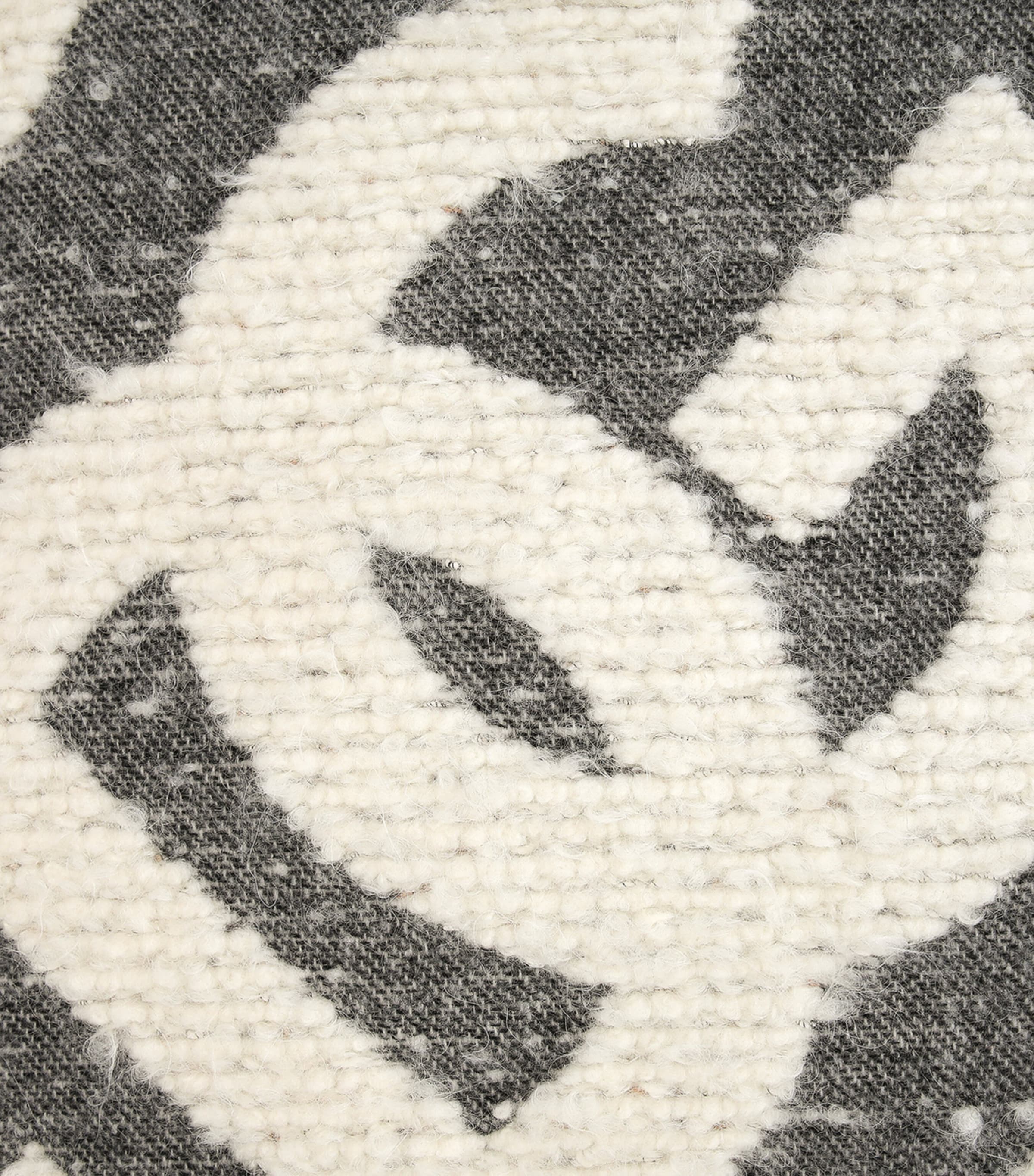 Wool-Silk-Cashmere Logo Cushion (50cm x 50cm) U0008-NERO Image 4