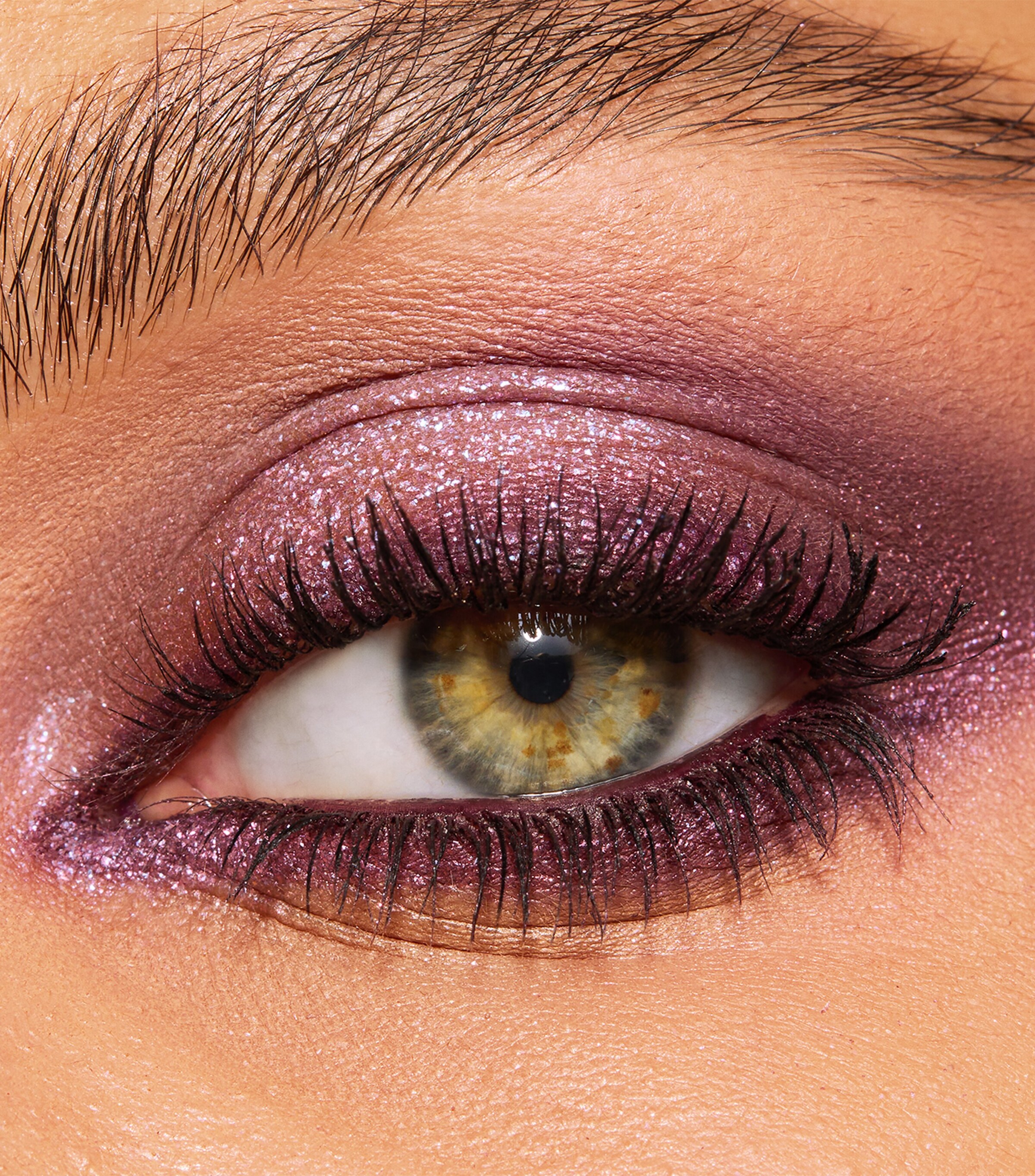 Palettes of Beautifying Eye Trends DIGITAL LILAC Image 3