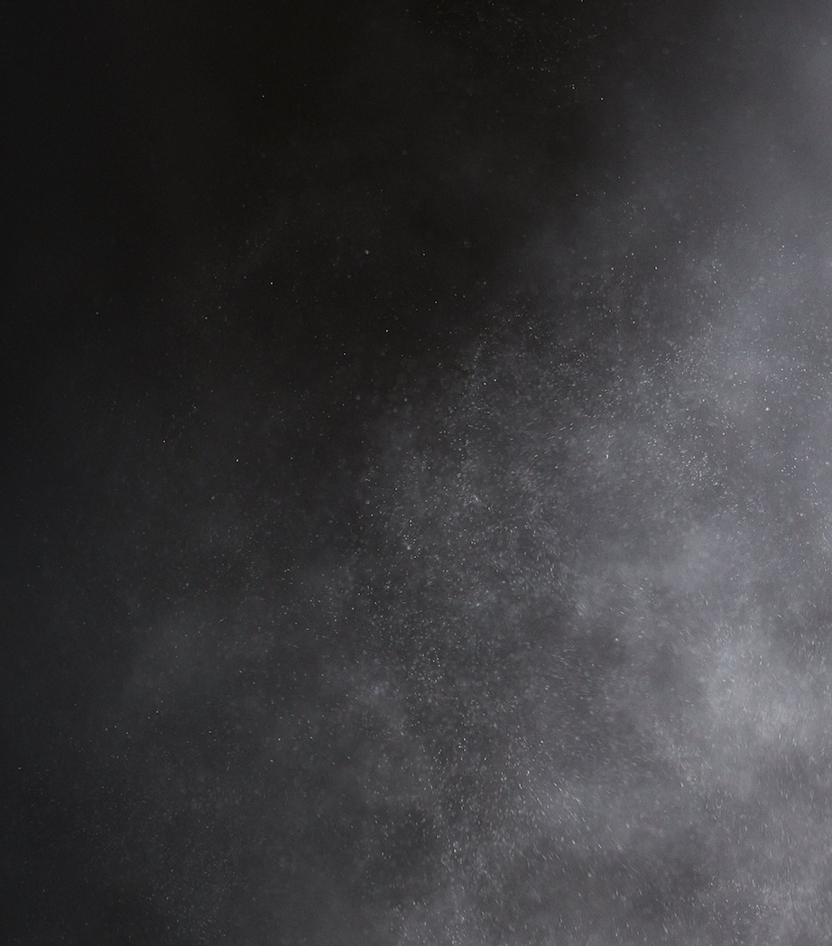 Dry Texturizing Spray (79ml) NO COLOUR Image 5