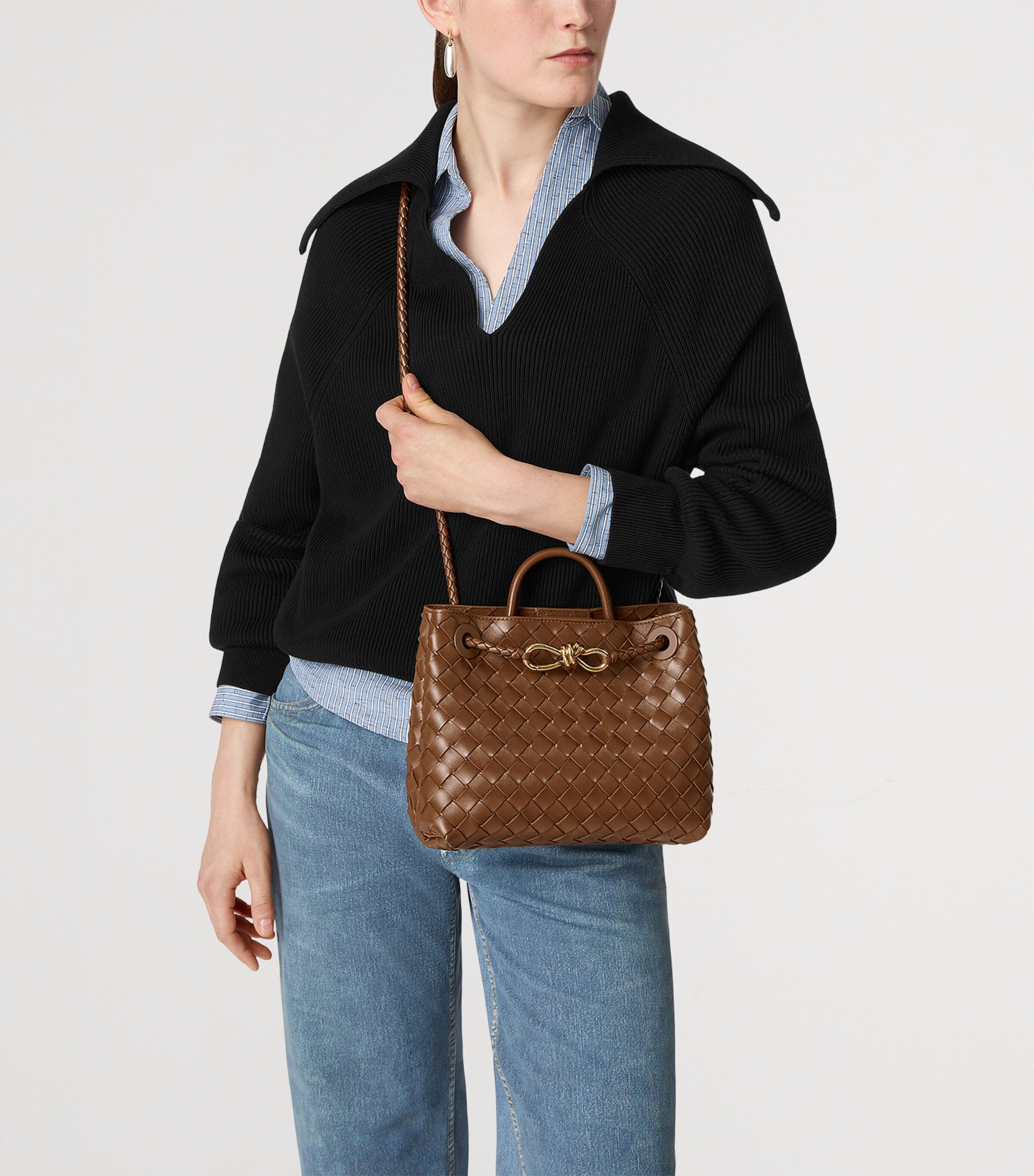 Bottega Veneta Small Leather Andiamo Top-Handle Bag Image 2