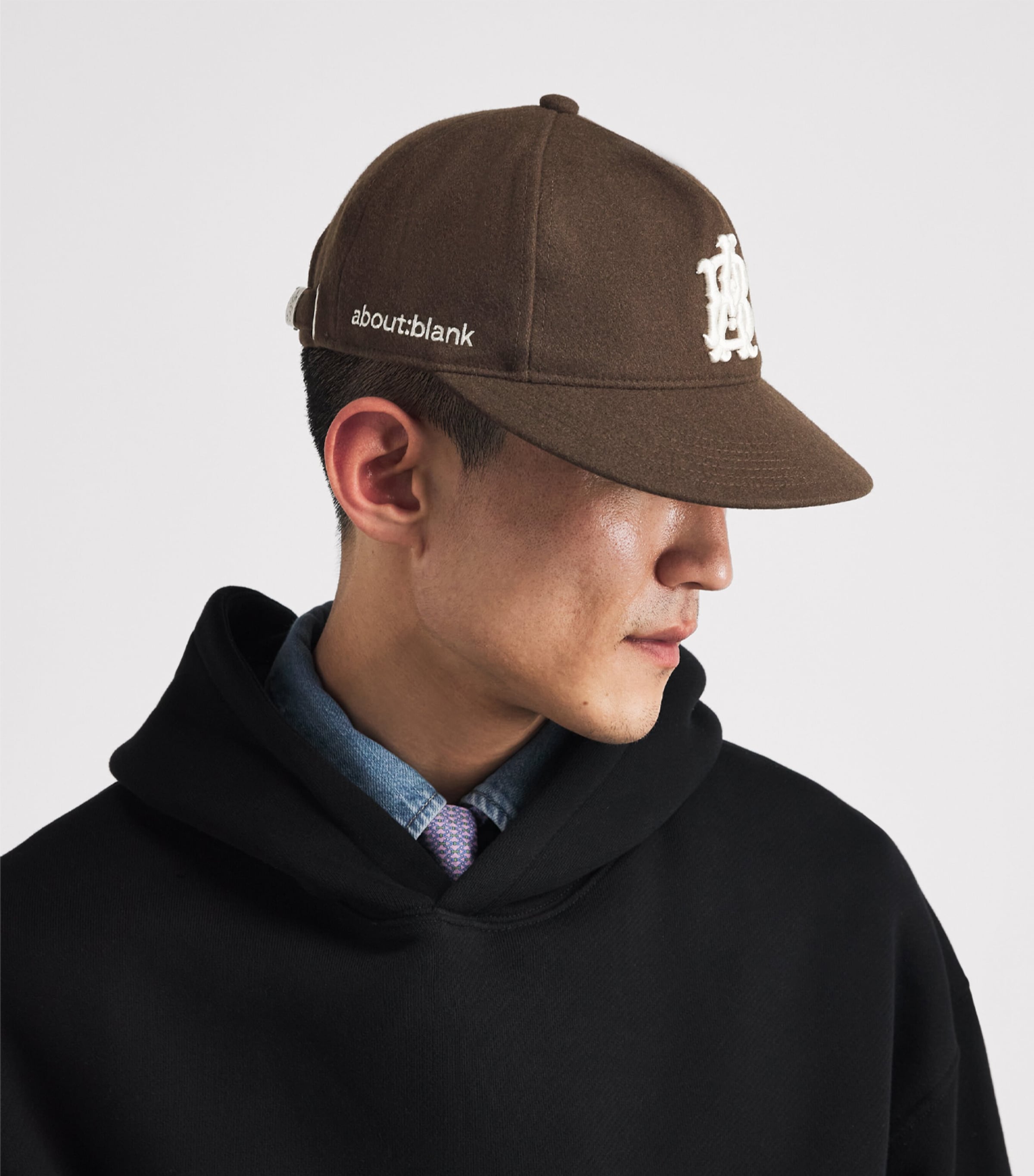about:blank Wool-Blend Felt Monogram Cap Brown/ecru Image 2
