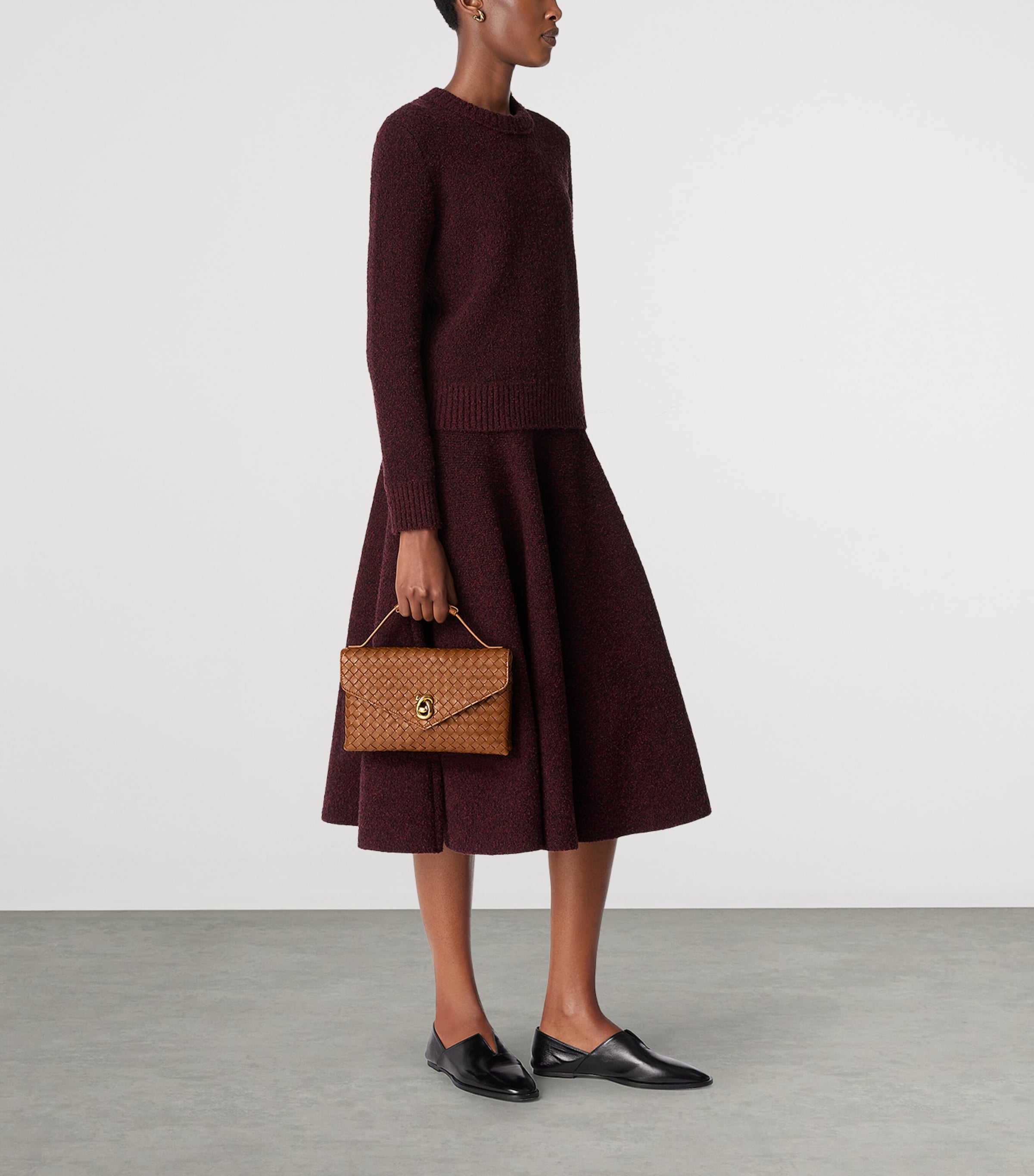 Leather Intrecciato Knot Lock Top-Handle Bag 2599 Image 5