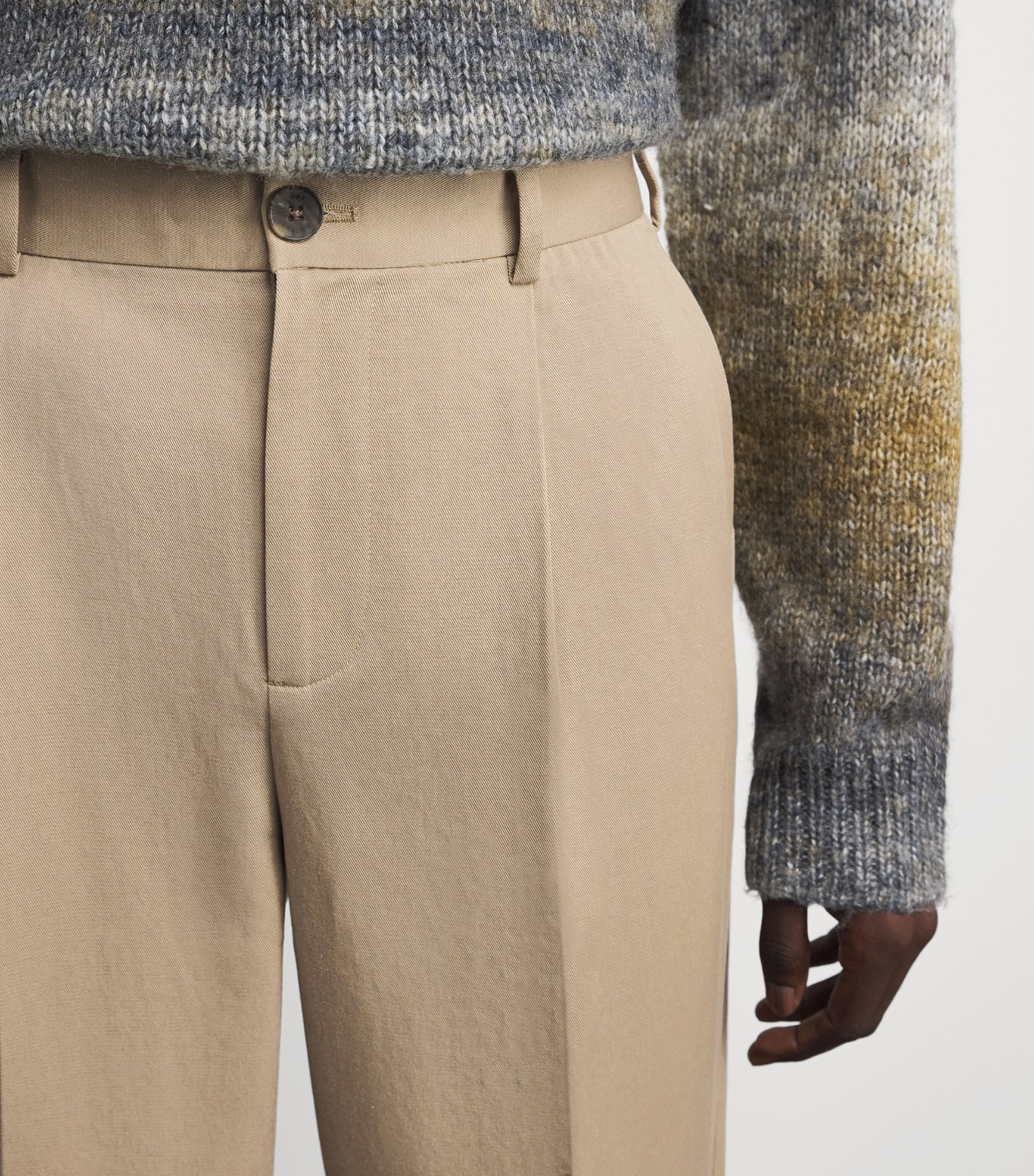 Wax London Mens Pleated Aubyn Trousers Beige Image 3