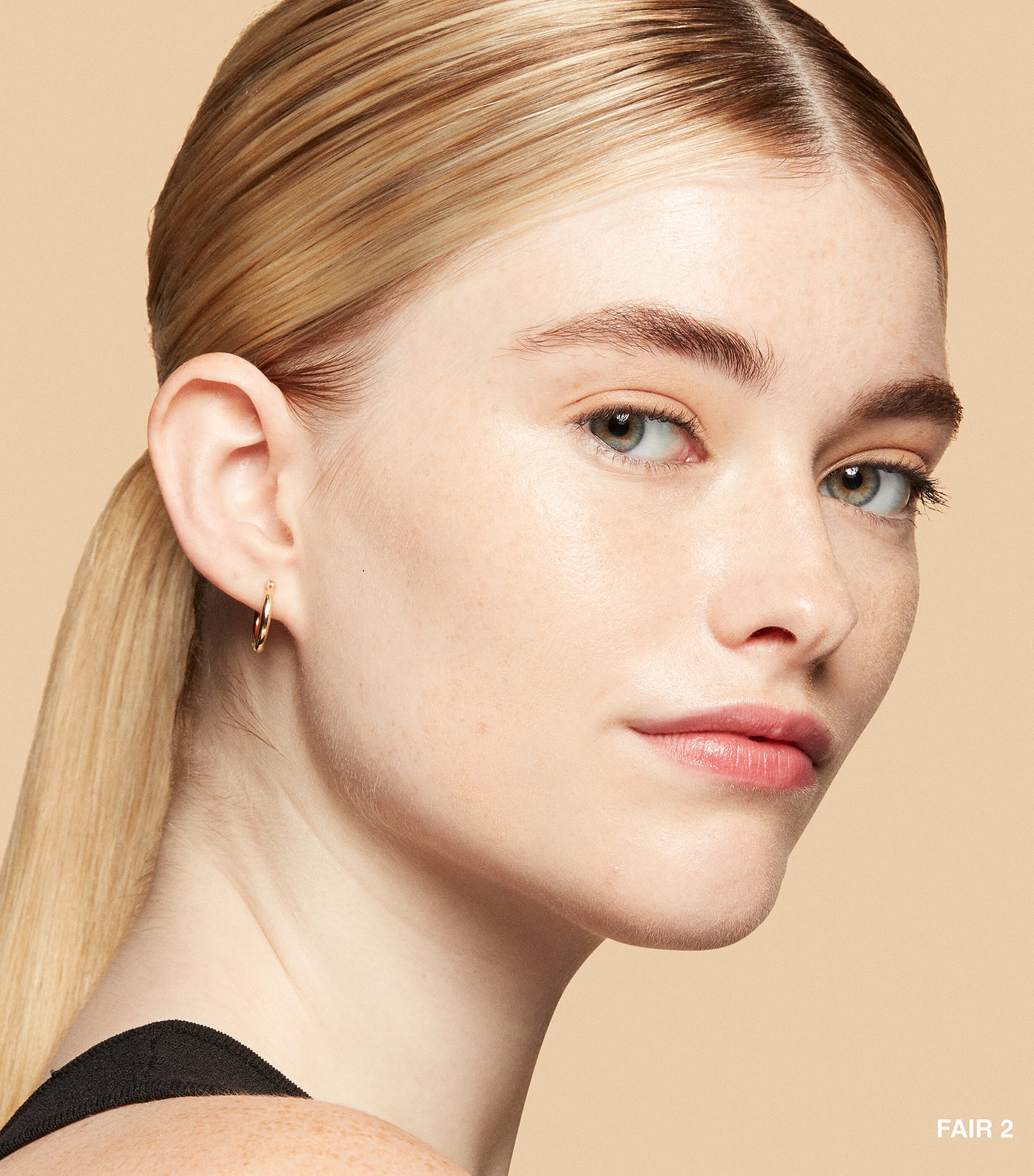 Bobbi Brown Vitamin Enriched Skin Tint Fair Image 4