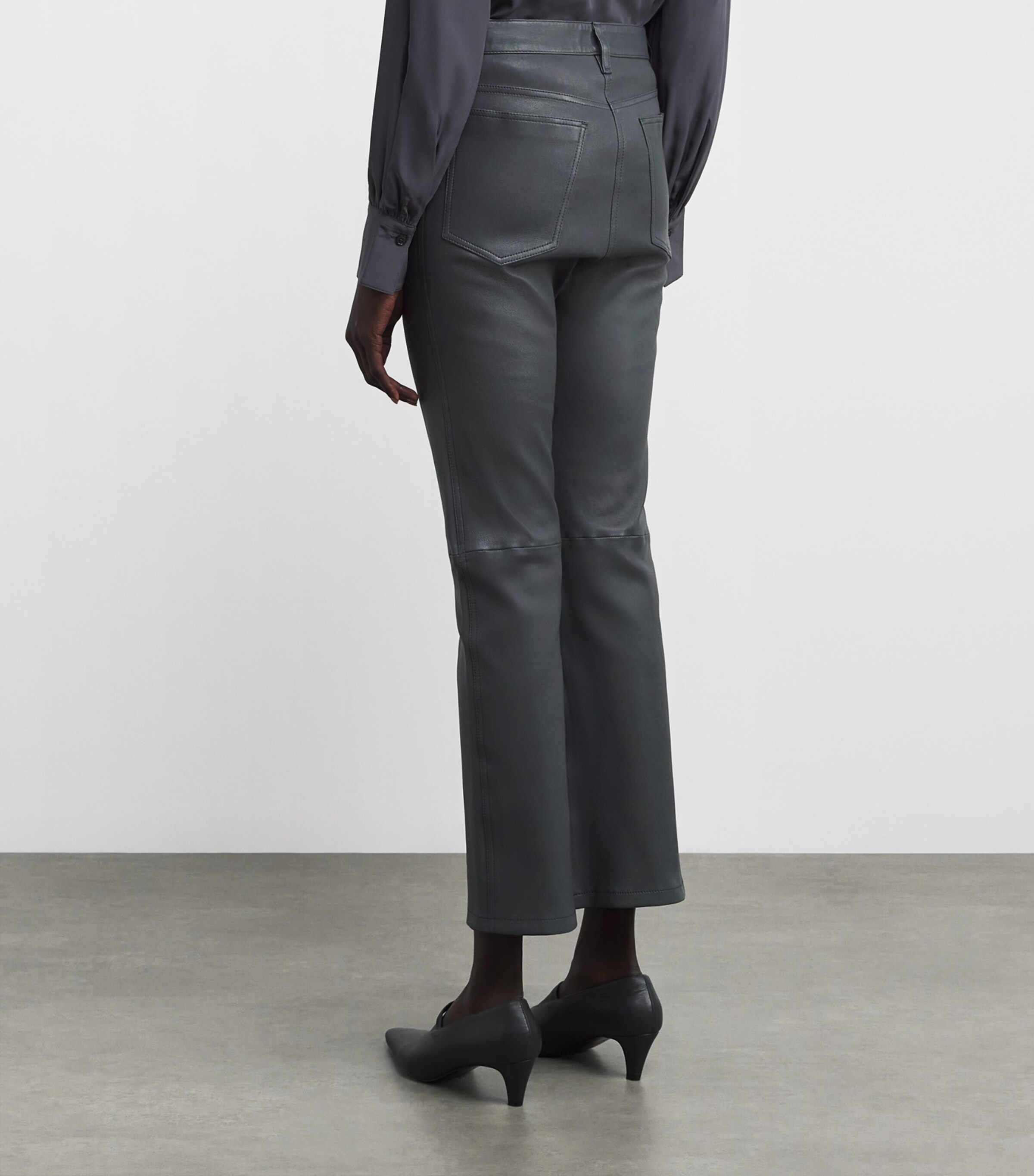 Lambskin Duke Slim Trousers SMOKE Image 4