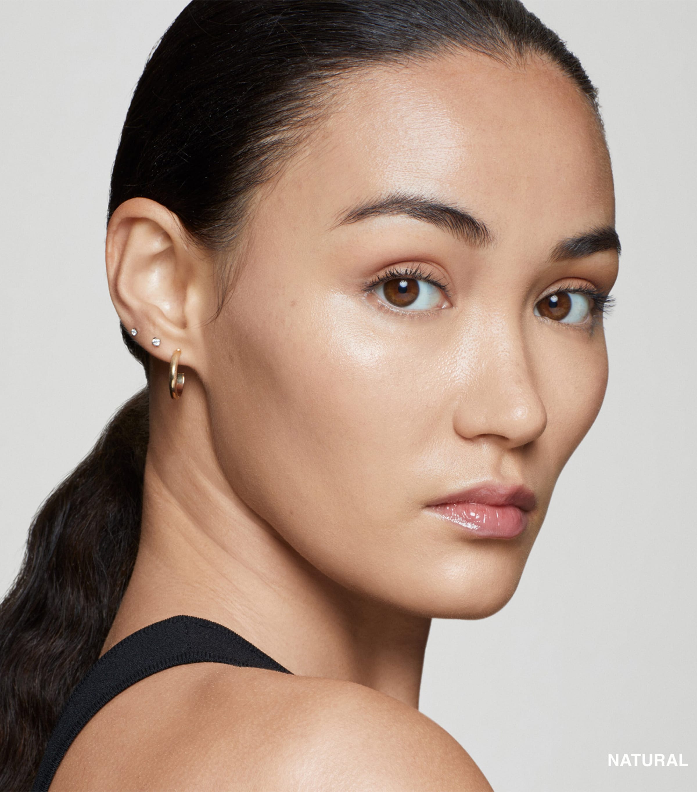 Intensive Serum Foundation SPF 40 NATURAL Image 4